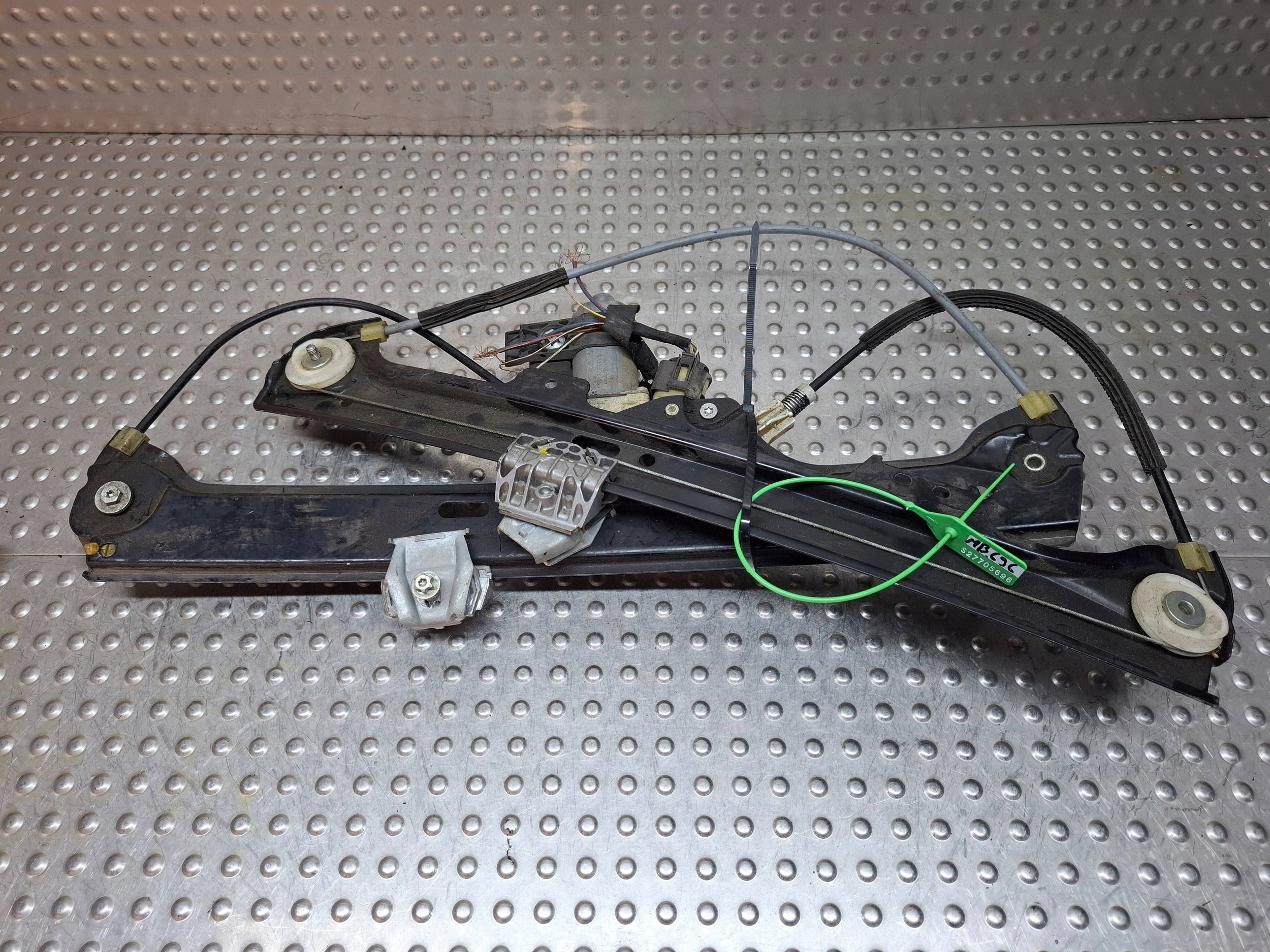 Mécanisme Mécanisme essuie glaces Gauche Avant 6981141 BMW E60 E61