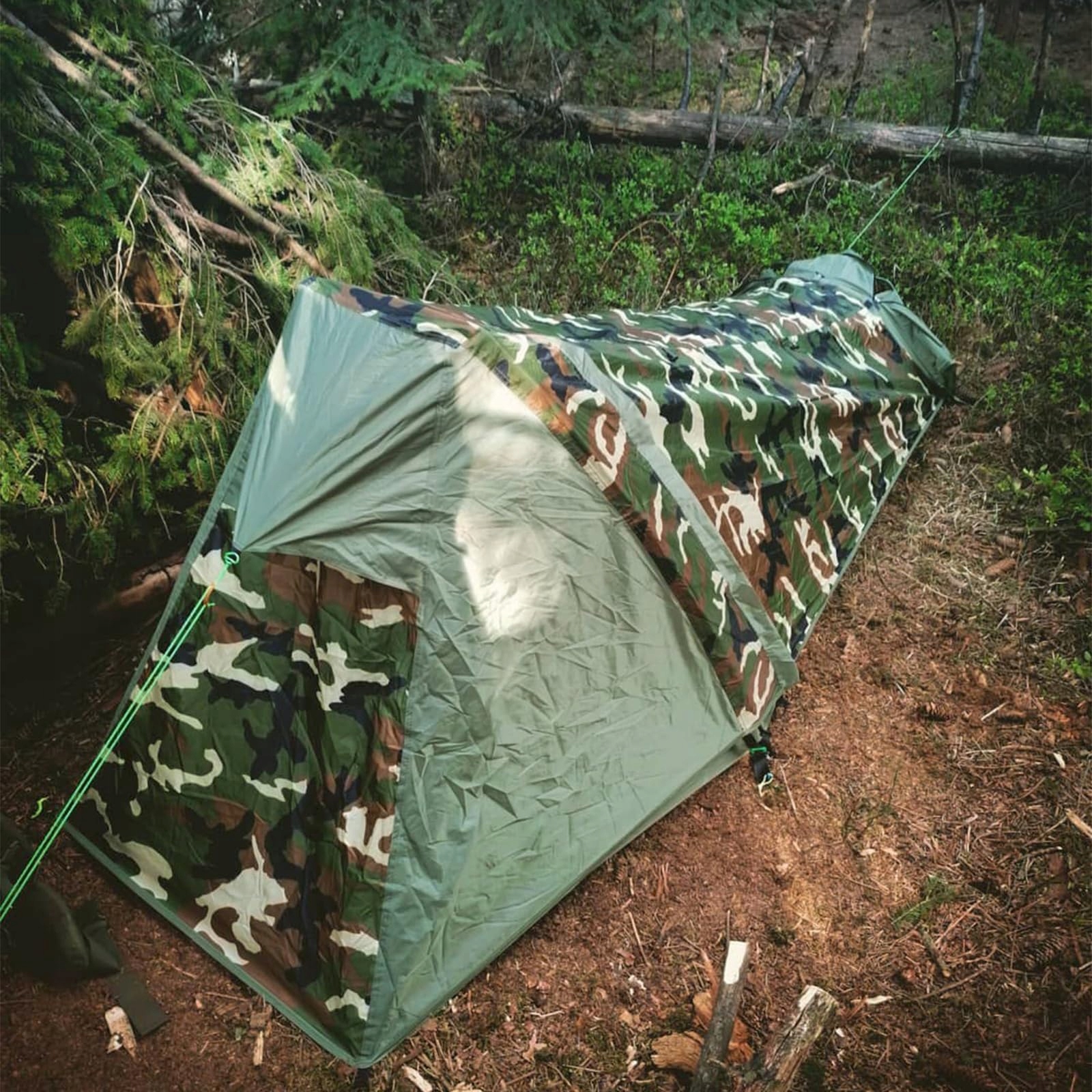 GEERTOP Lekki Namiot Jednoosobowy Biwakowy Trekkingowy Camouflage — miniatura 4