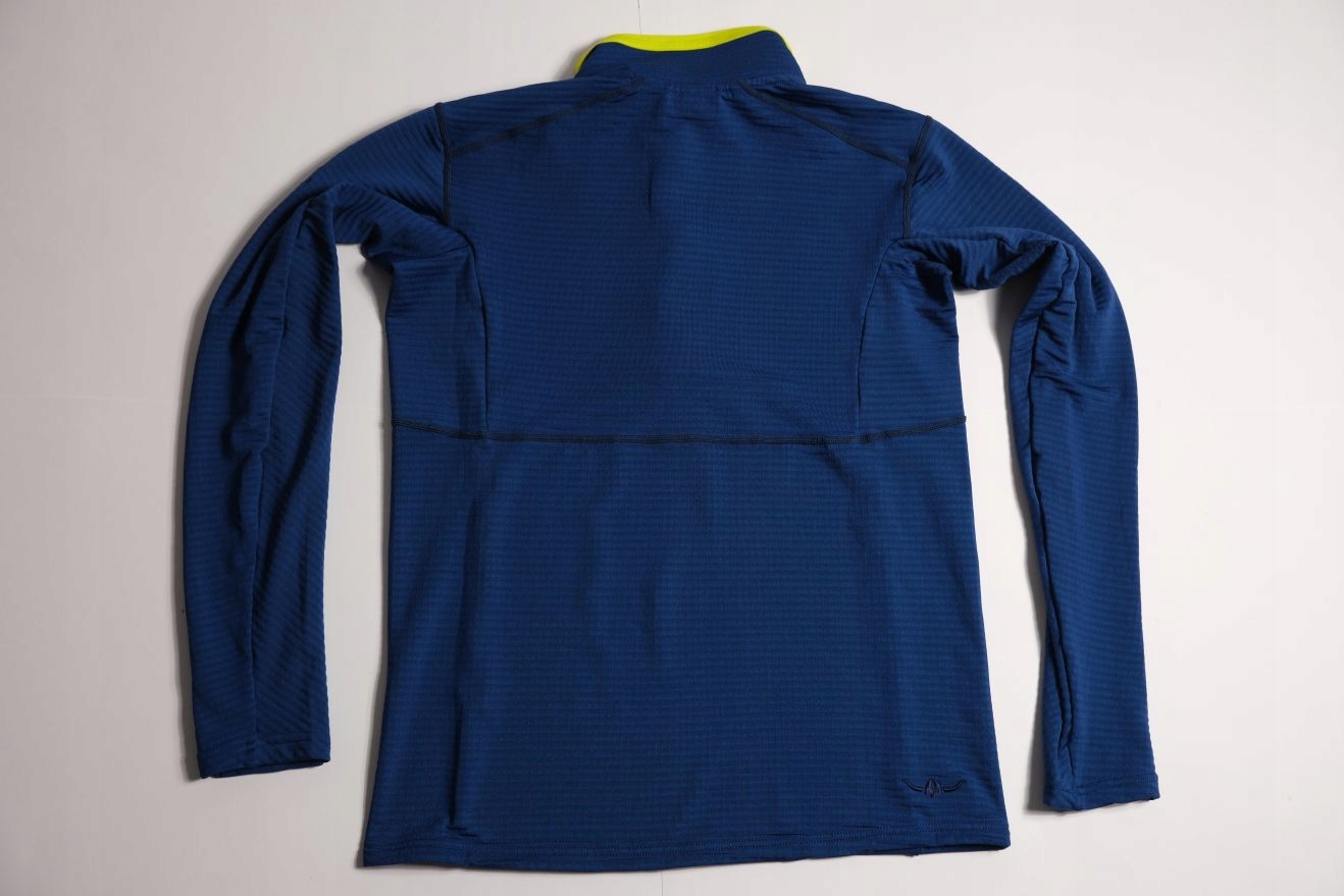 KAIKKIALLA__LEKKA OCIEPLANA BLUZA MĘSKA OUTDOOR__M Kolekcja OUTDOOR