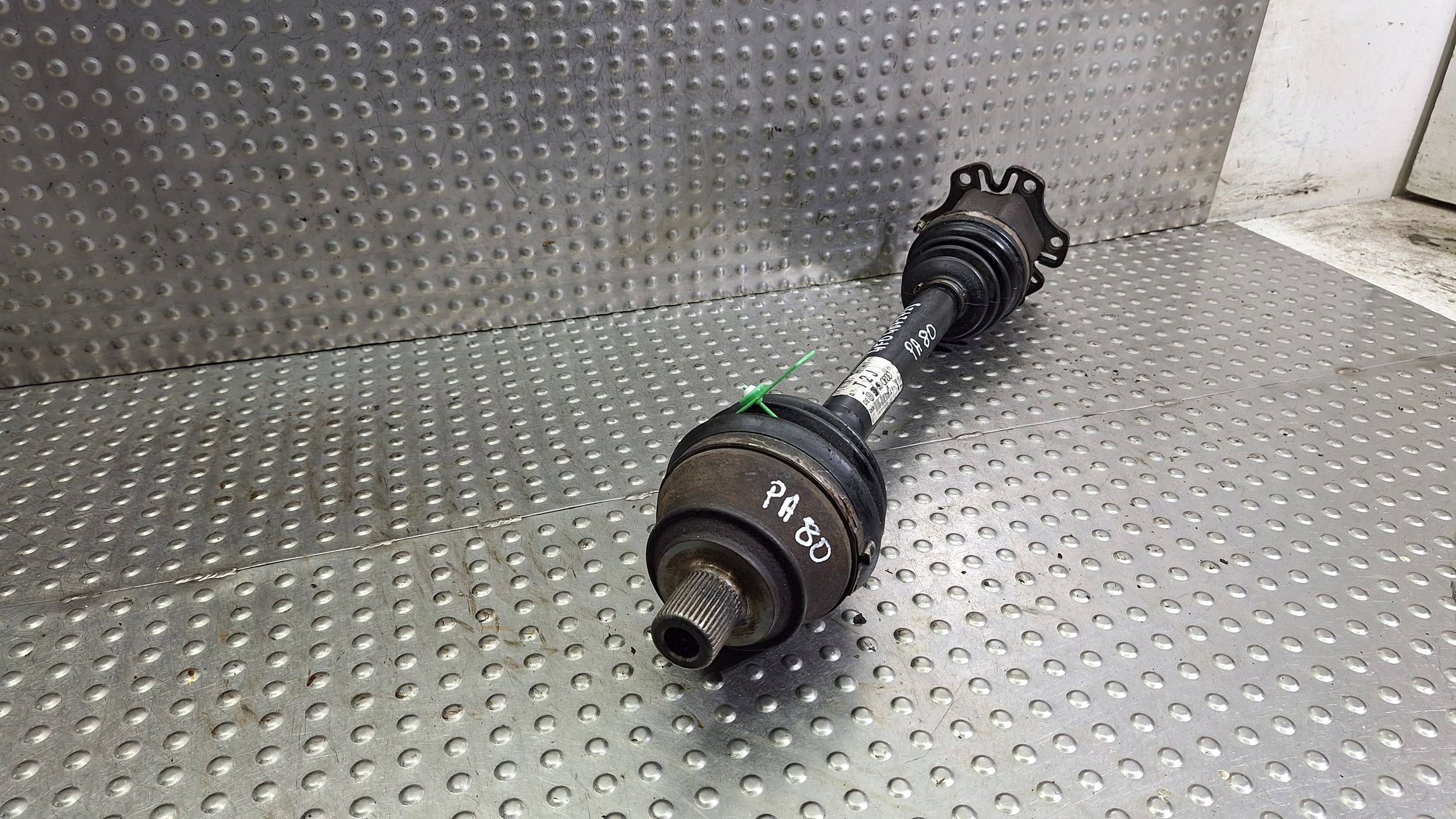 semi-axis right front AUTOMAT 4F0407272J AUDI A6 C6 2.7 3.0 TDI QUATTRO