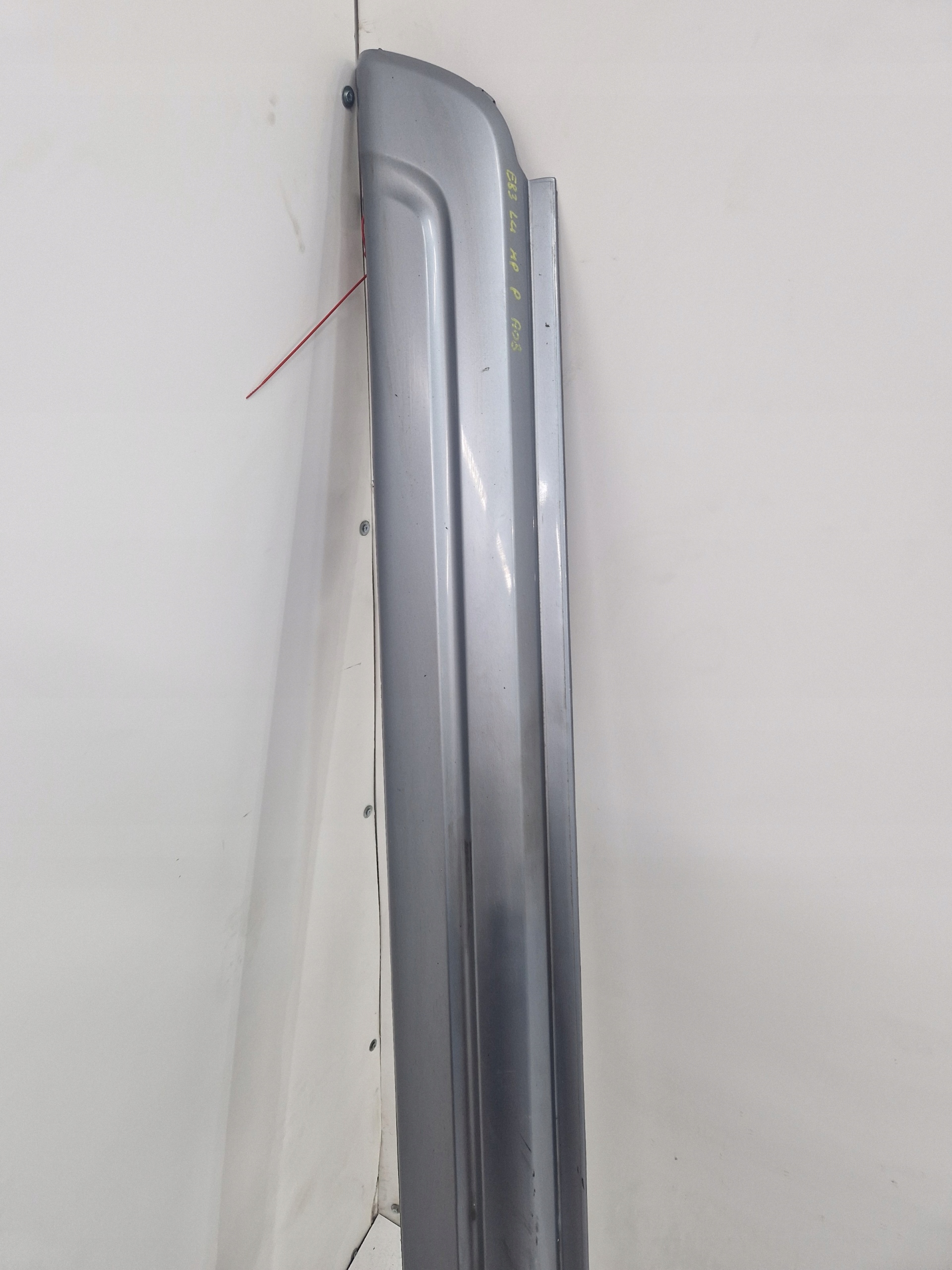 moulding threshold right BMW X3 E83 M PAKIET A08/7