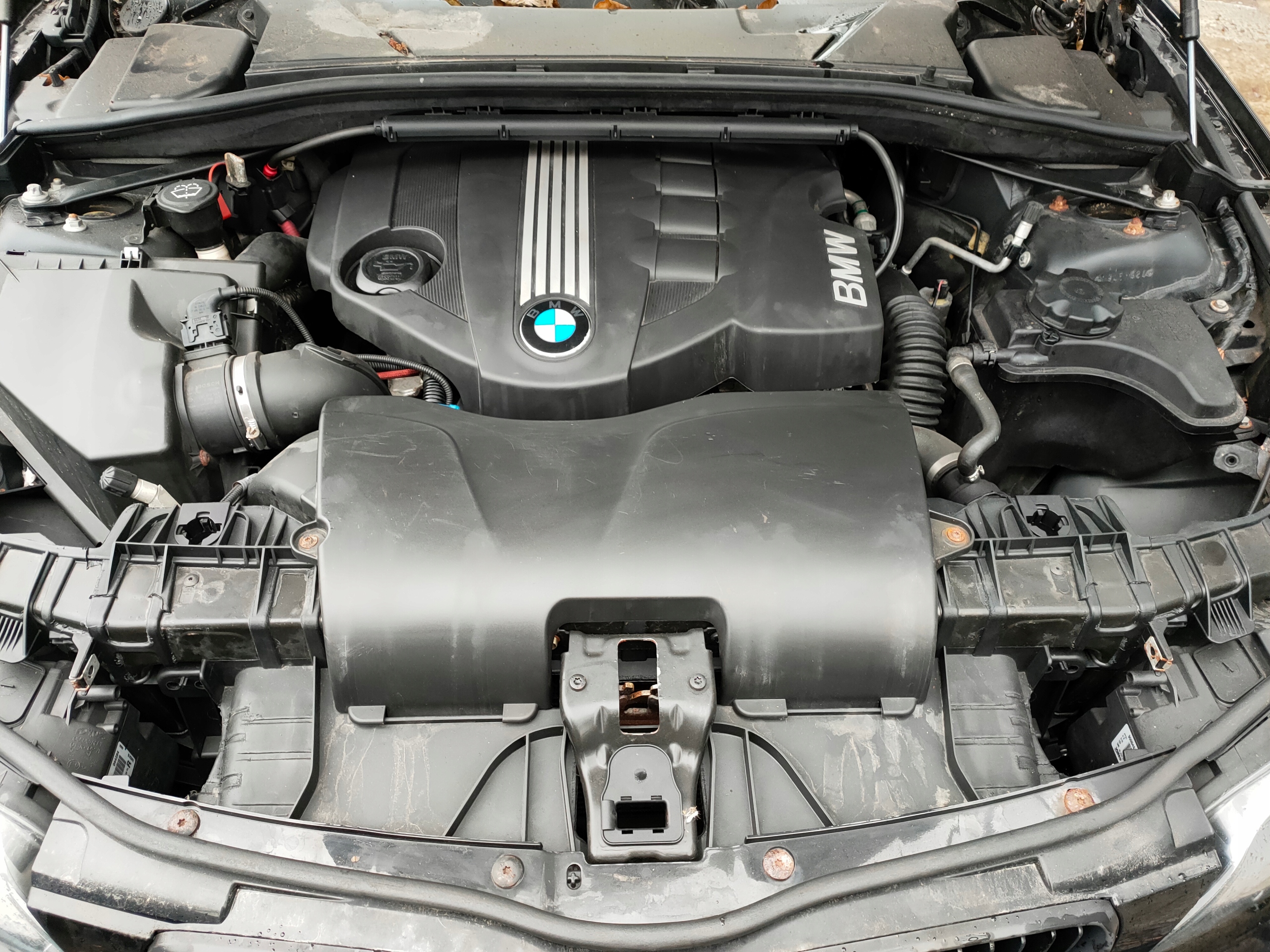 BMW E87 E90 2.0d engine complete N47D20C 143KM
