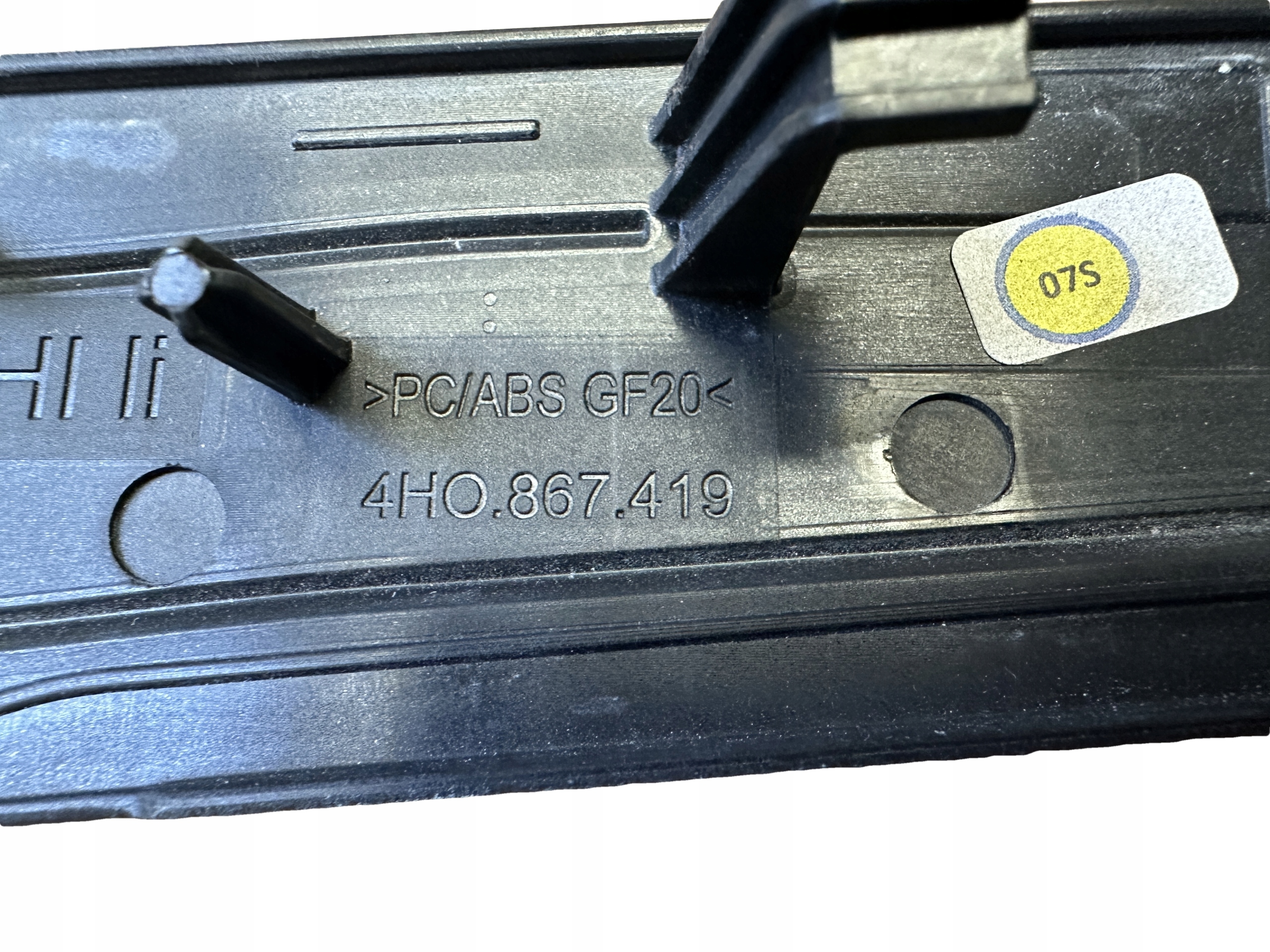 AUDI A8 4H D4 DEKOR moulding door left rear part 4H0867419