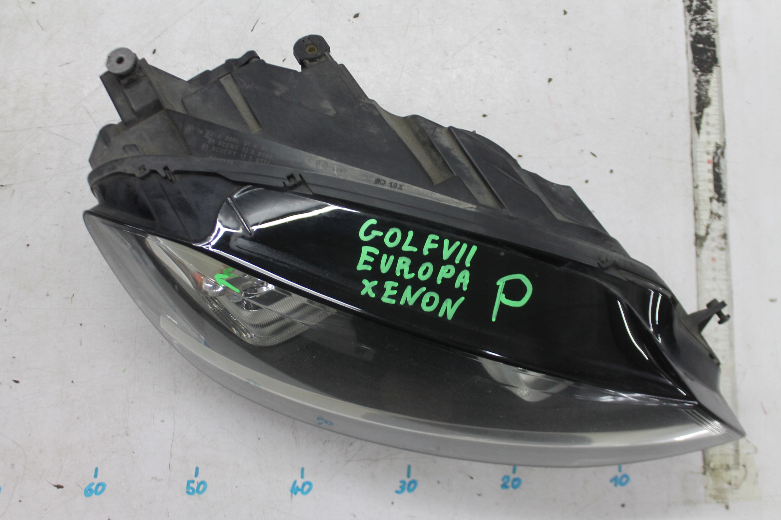light right front BI-XEN 5G1941752 GOLF VII 12- EU
