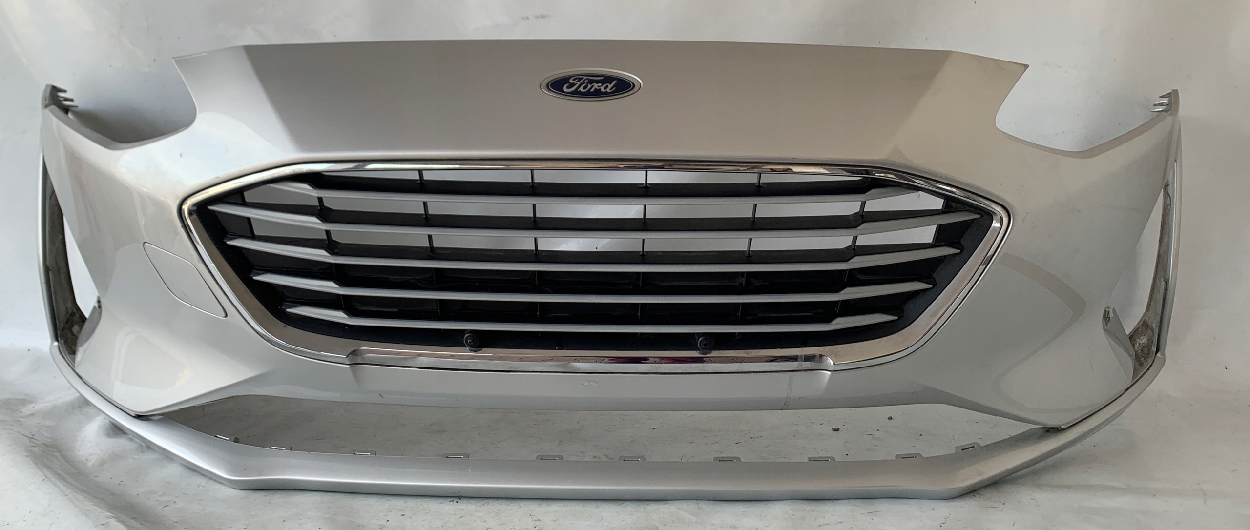Pare choc Avant Avant FORD FOCUS MK4 Grille