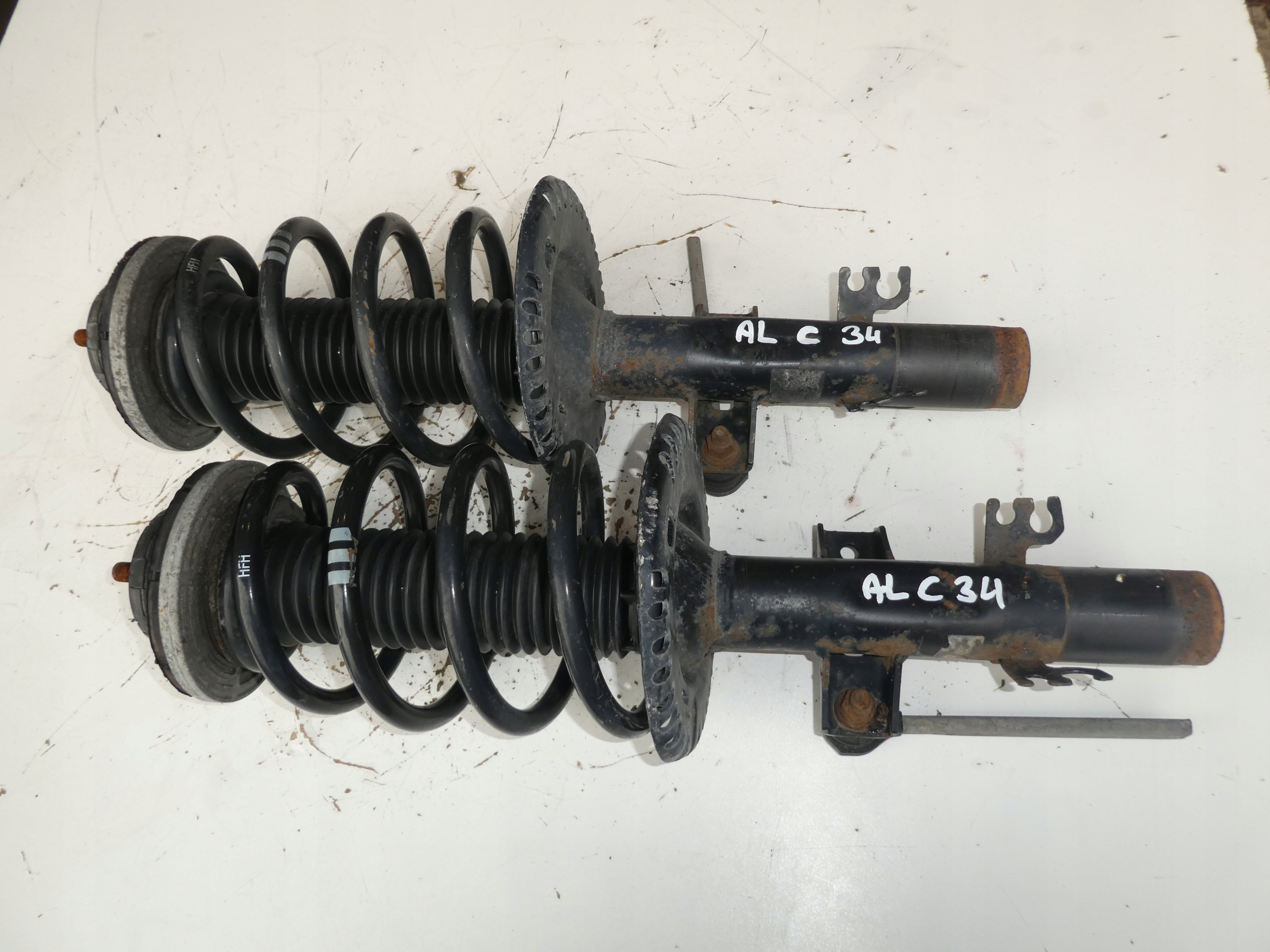 VW T5 7E T6 2.0 TDI shock absorber front KOMPLET L/P
