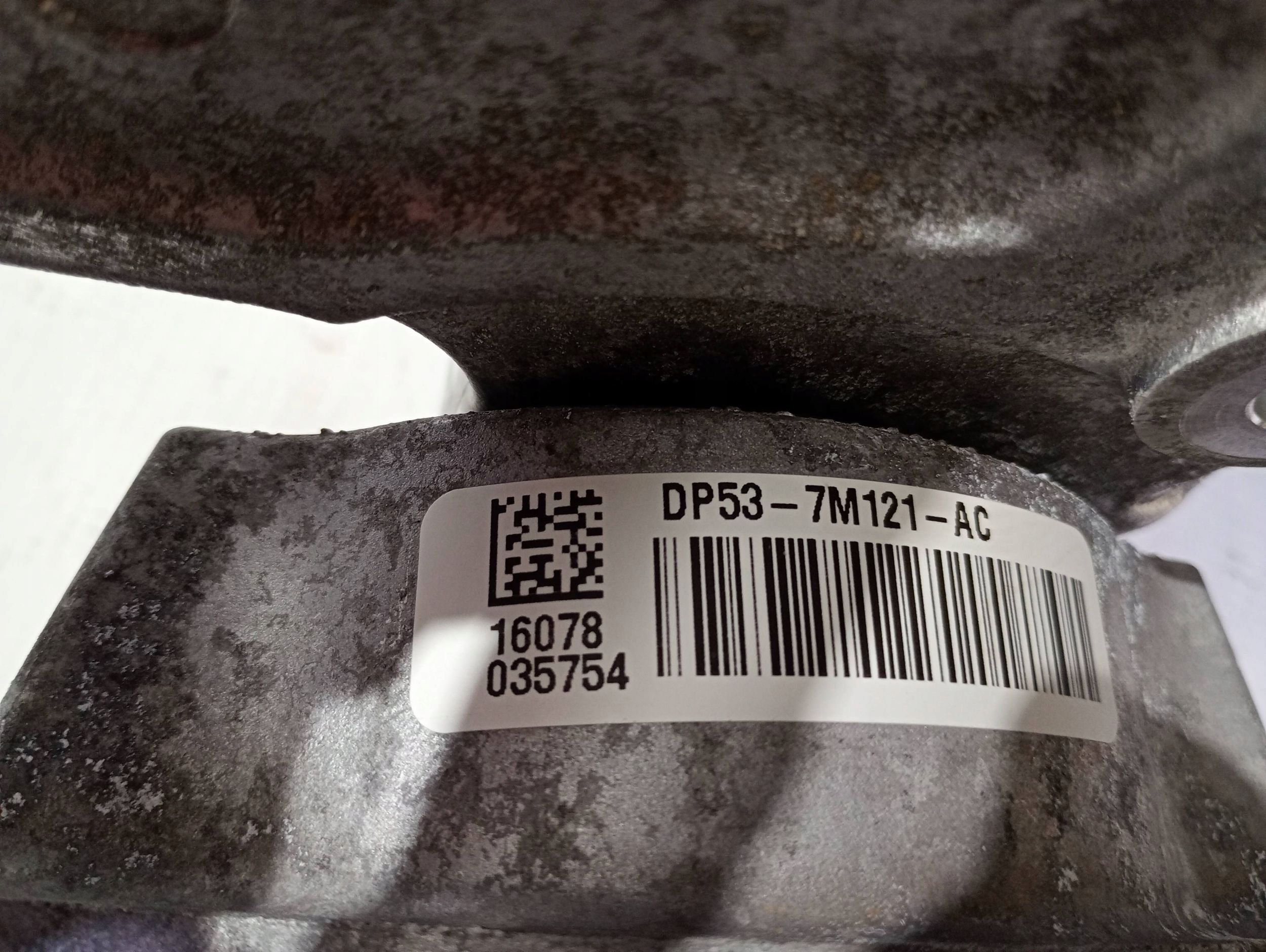 gearbox mount holder holder Ford Edge II 3.5 2015