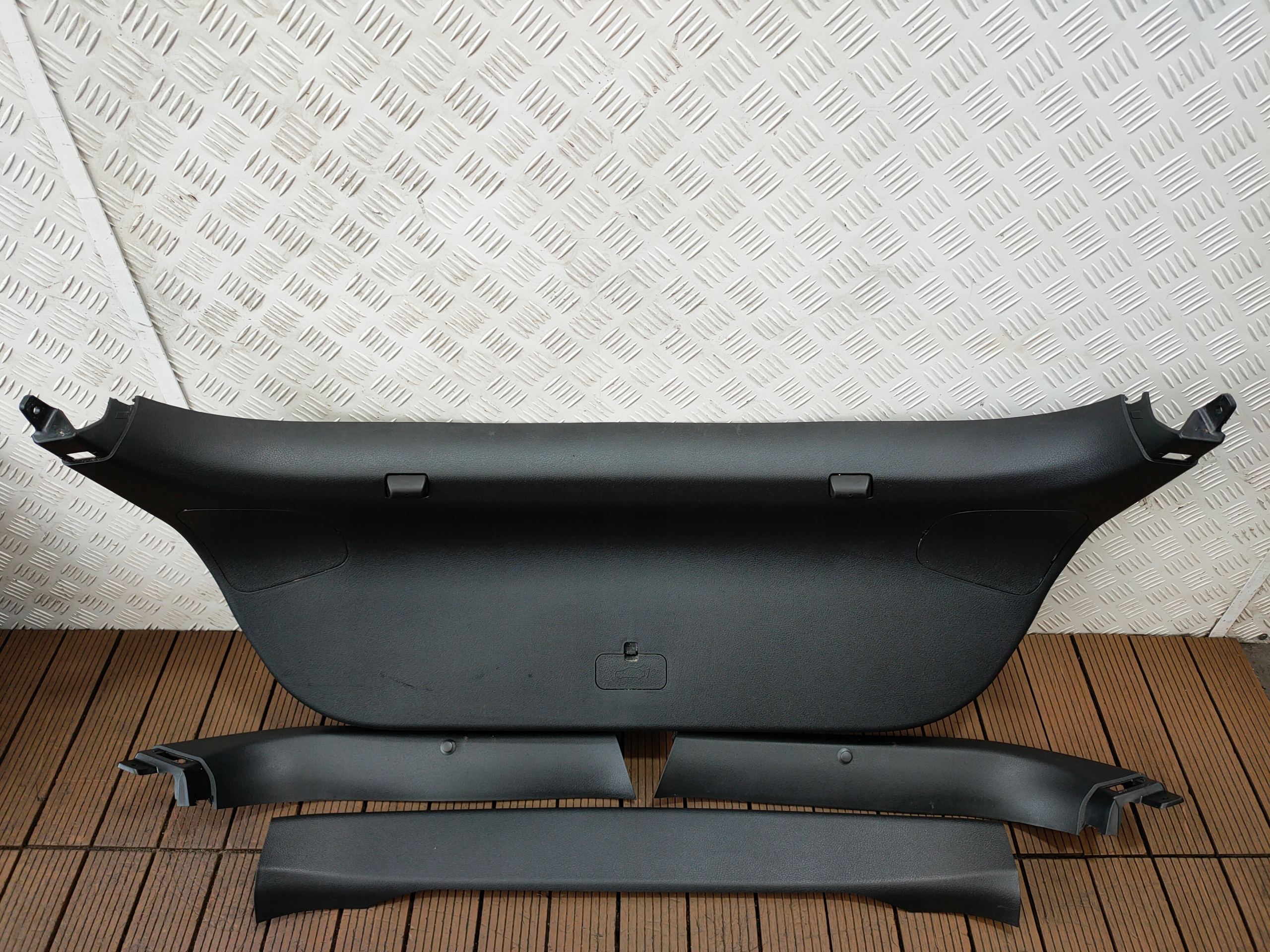 KIA STINGER 17-21 upholstery bonnet side mouldings covers KOMPLET
