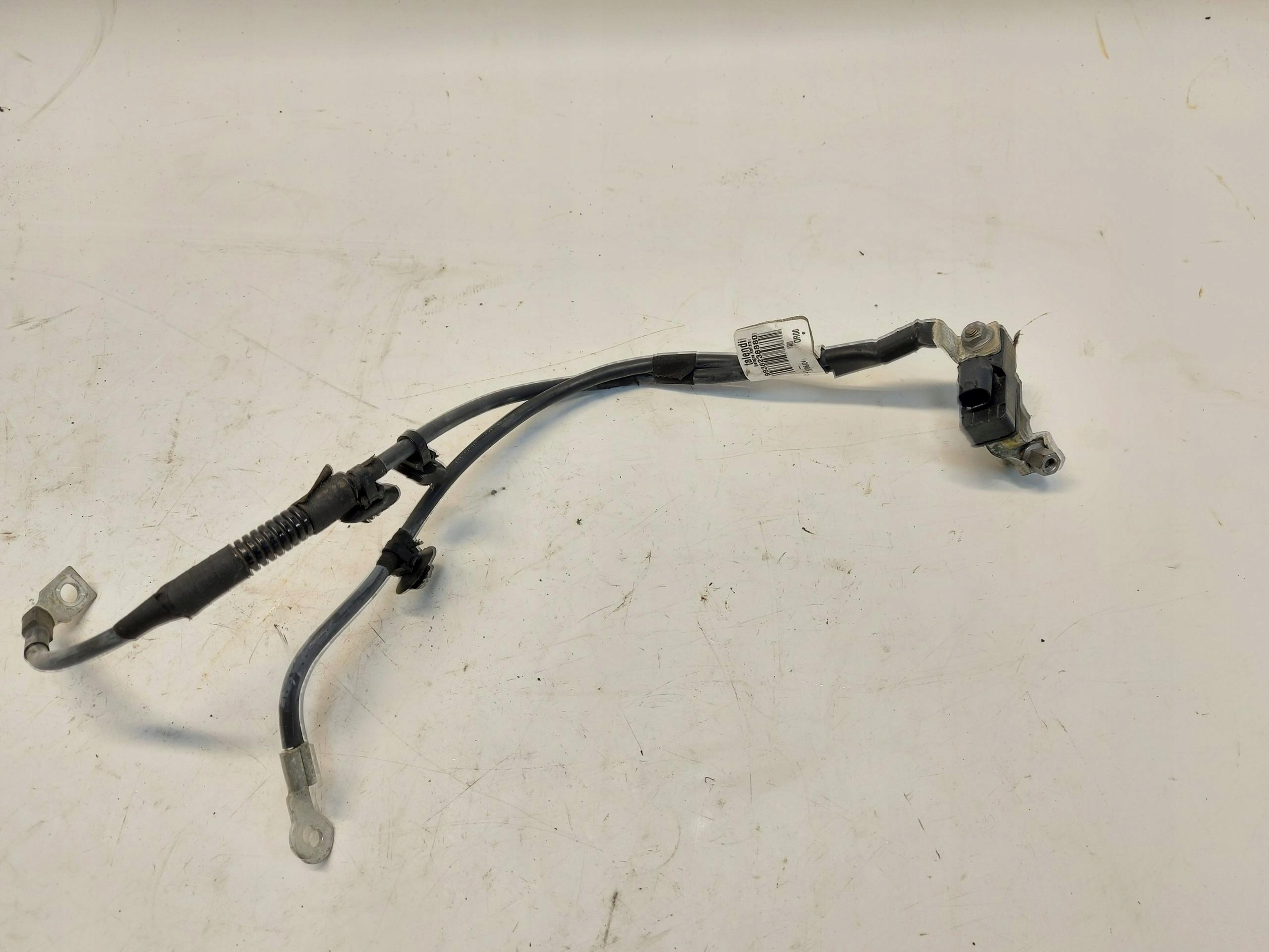 PSA Vivaro Jumpy Expert Proace 2024r Batteriemanagement Sensor 9838135480