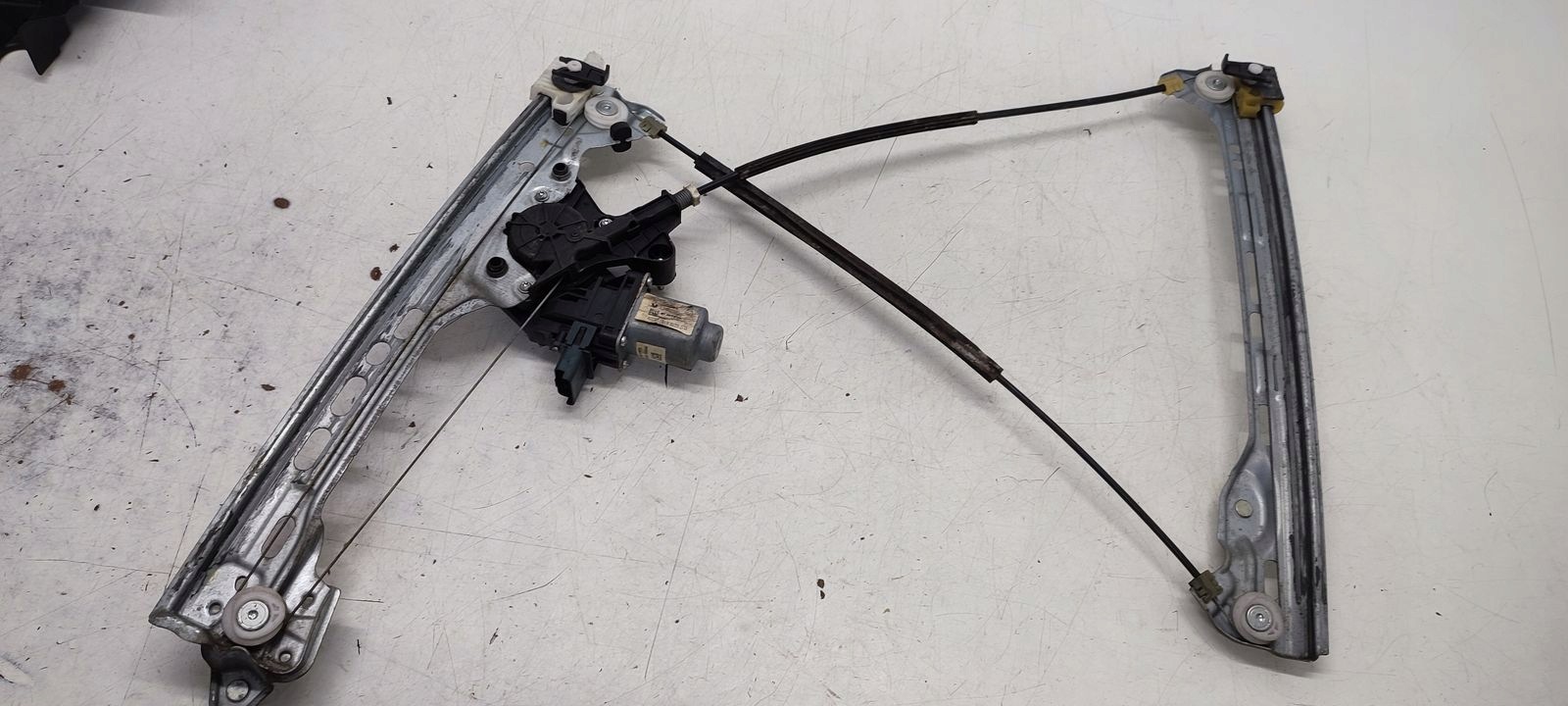 window regulator left front mechanism Renault Megane IV