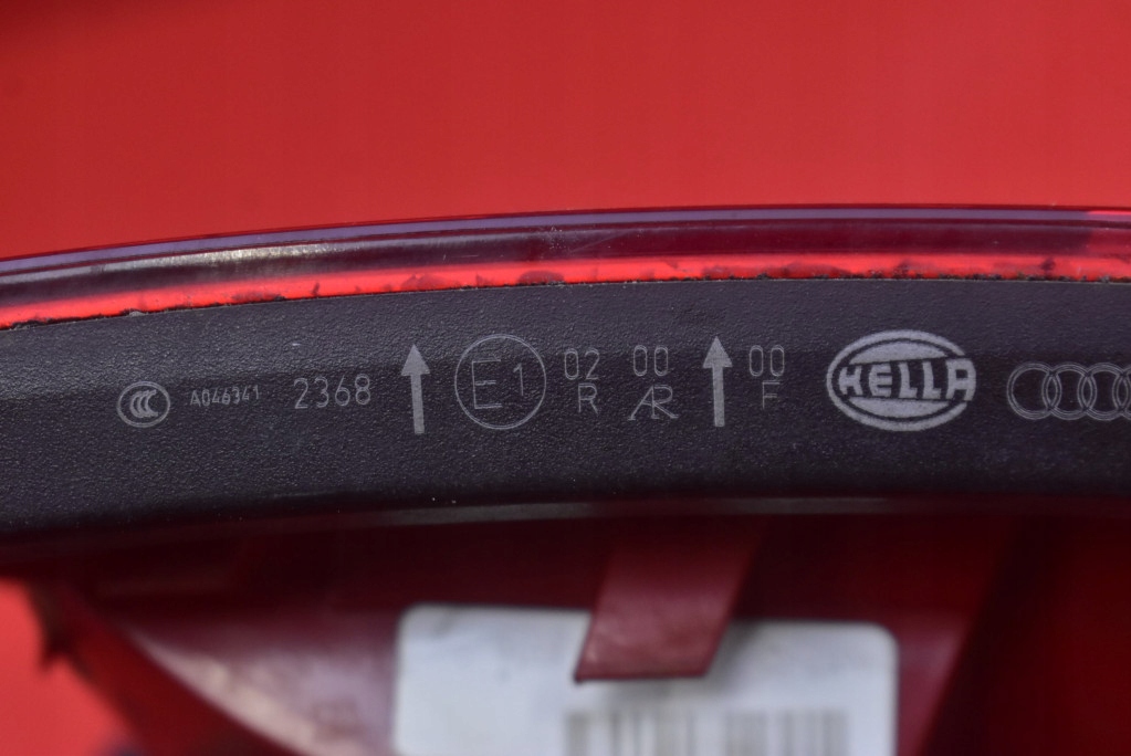 light left rear part rear 8K5945093D AUDI A4 B8 sedan 07-11