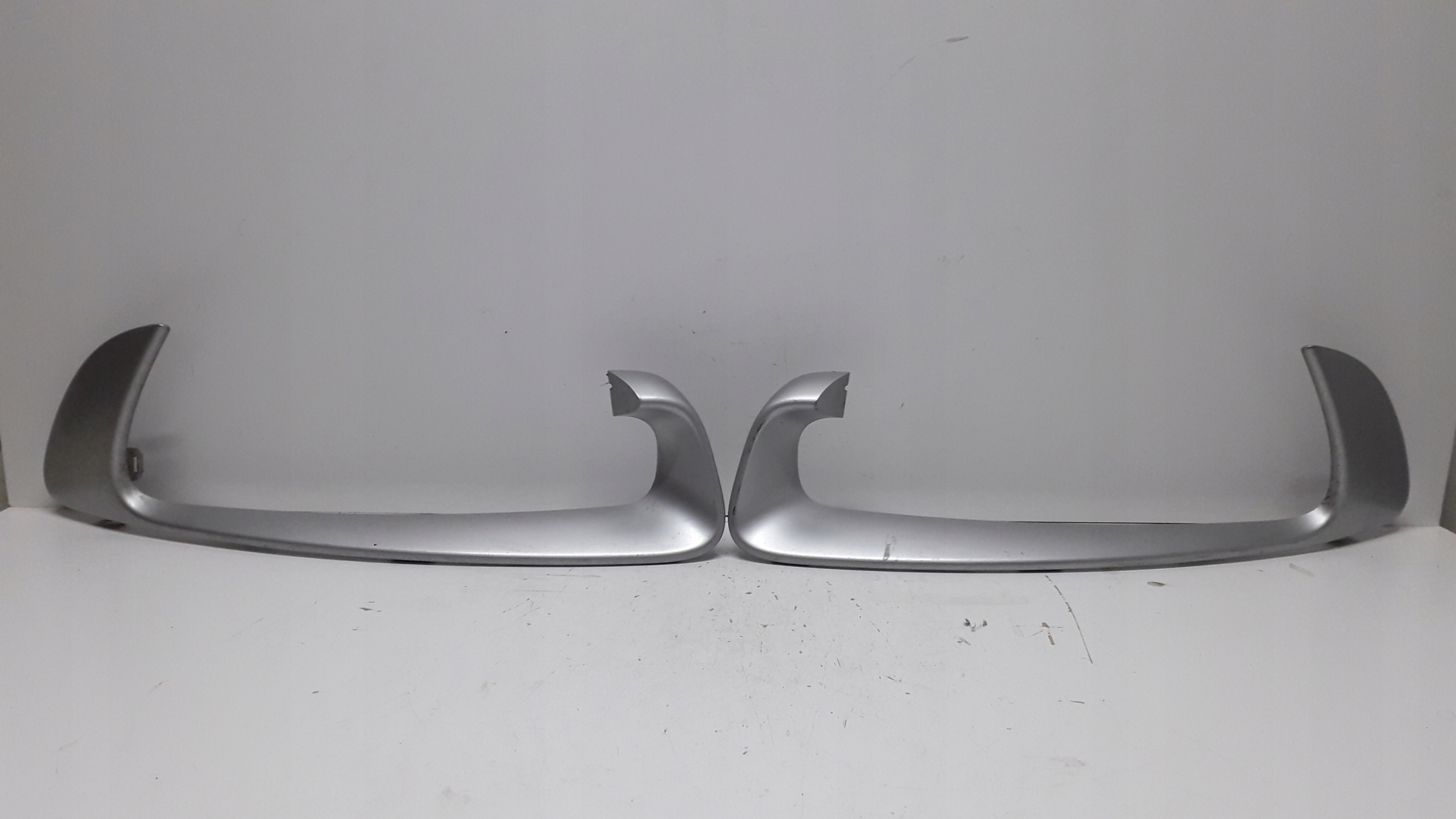 620848619R - RENAULT SCENIC 3 III ЛИФТ БАМПЕР ОТДЕЛКА СЕРЕБРО