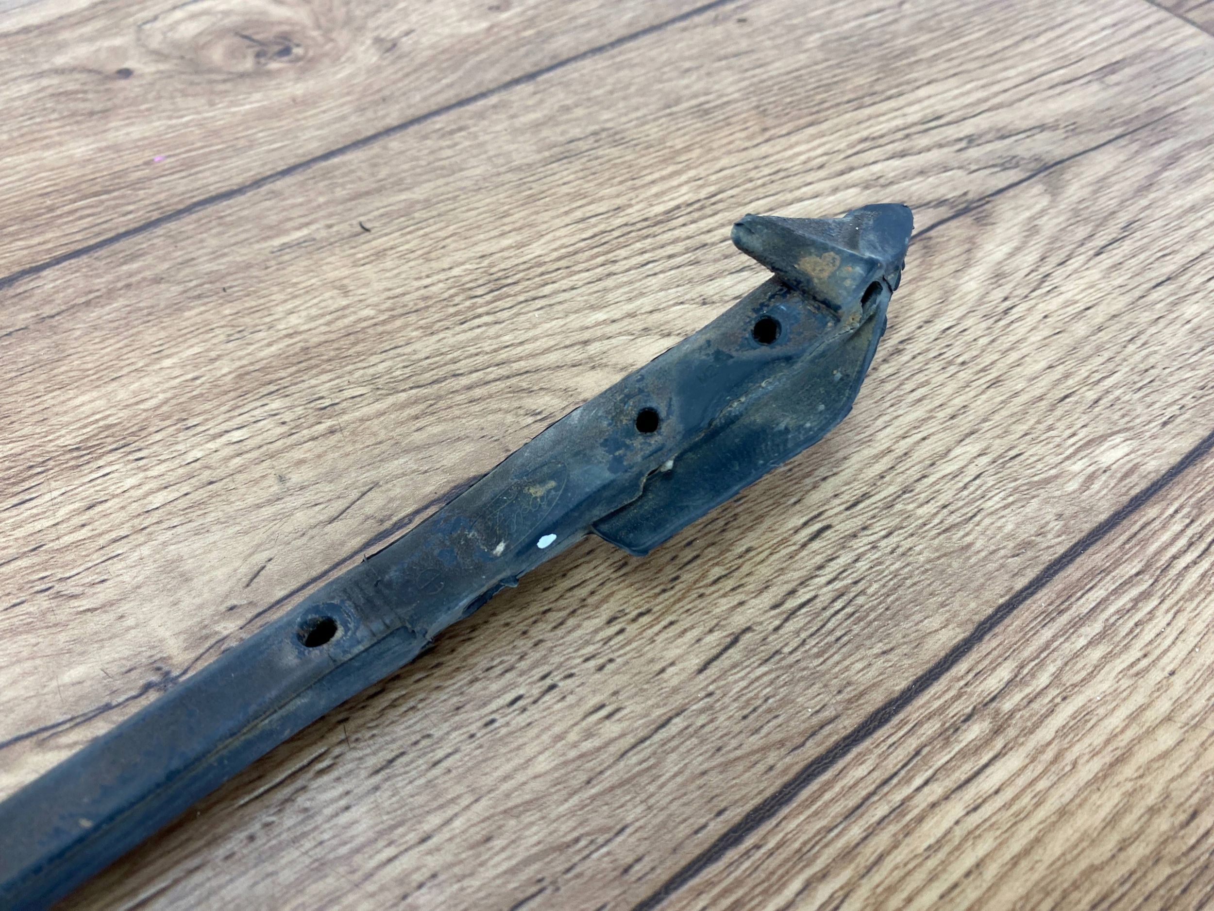 Joint du capot Pare choc Avant Ford Mustang VI 2015+