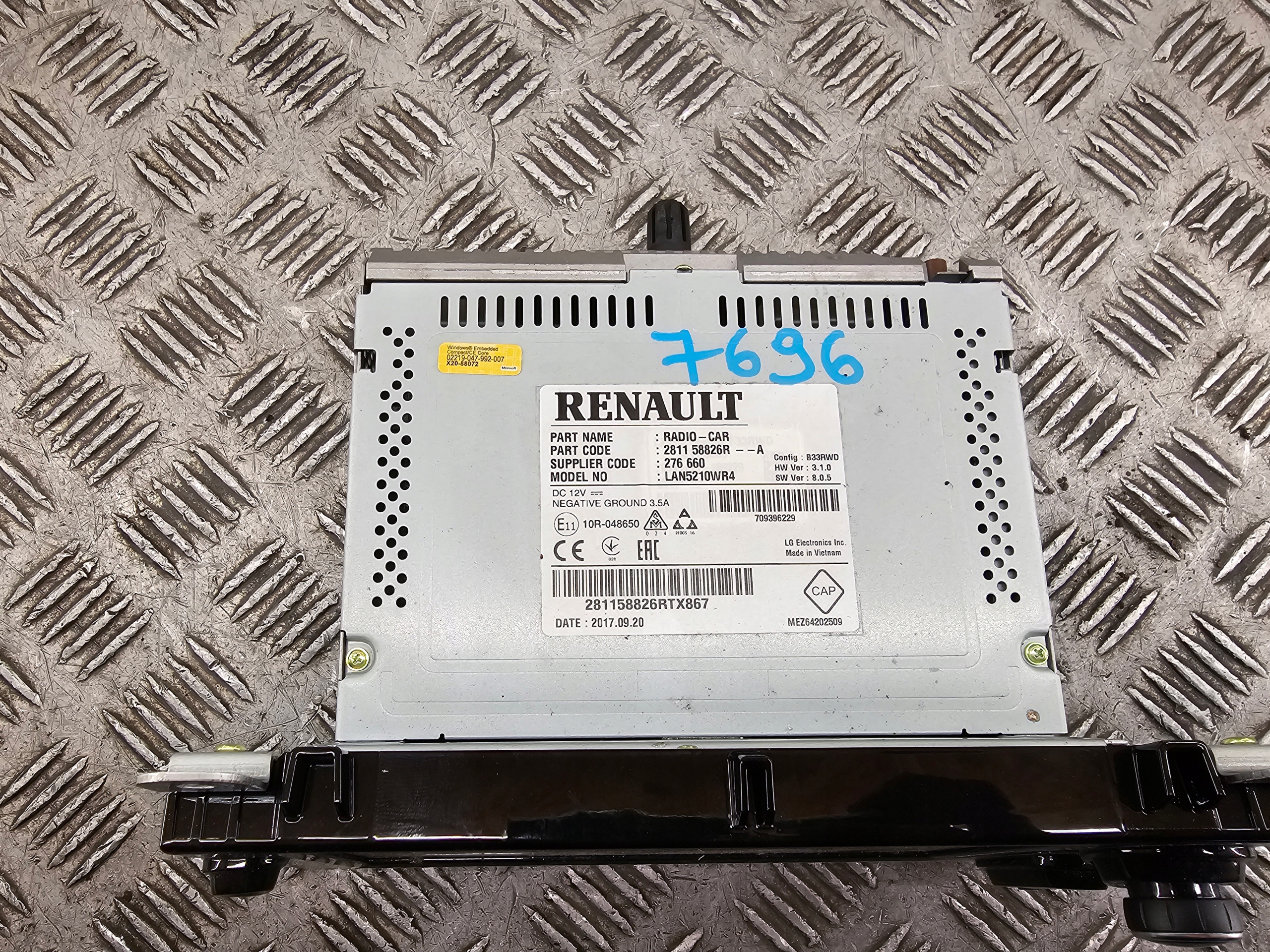RENAULT CLIO IV RADIO Navigation 281158826R