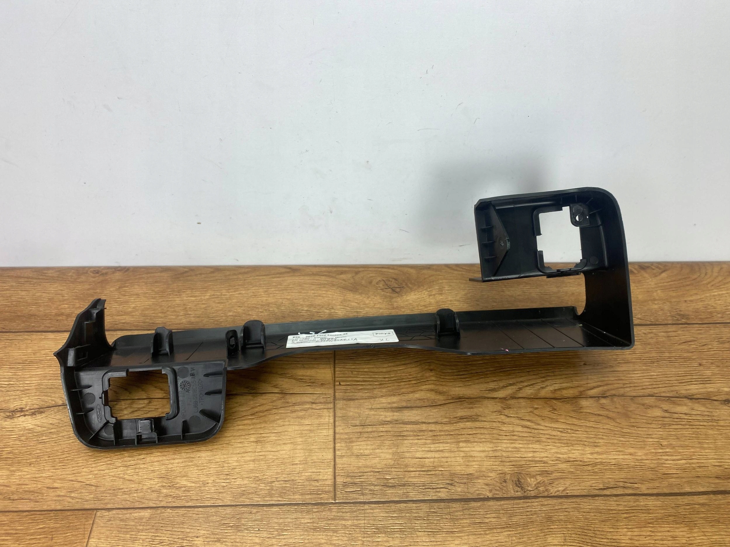 Blende Abdeckung szyny SITZ vorne links Ford Escape IV 2020+