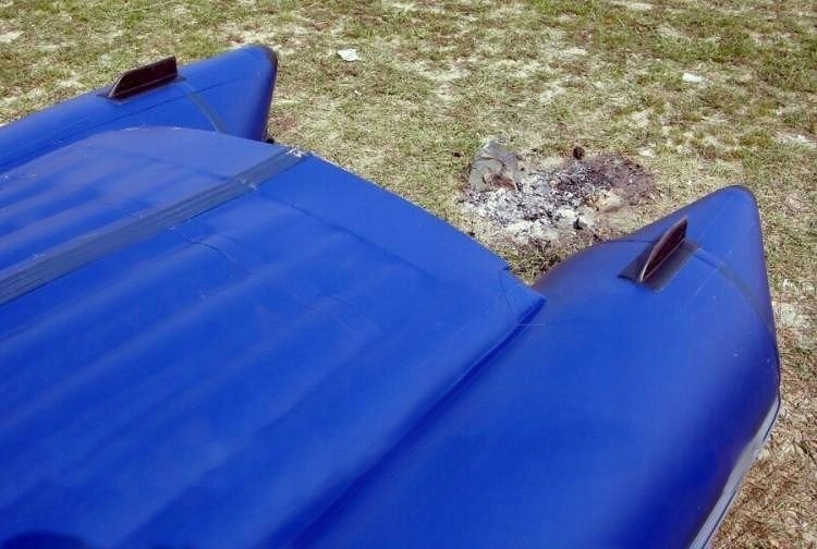 FIN STABILIZATOR OSŁONKA PRZYKLEJANY DO PONTONU Kod producenta 001