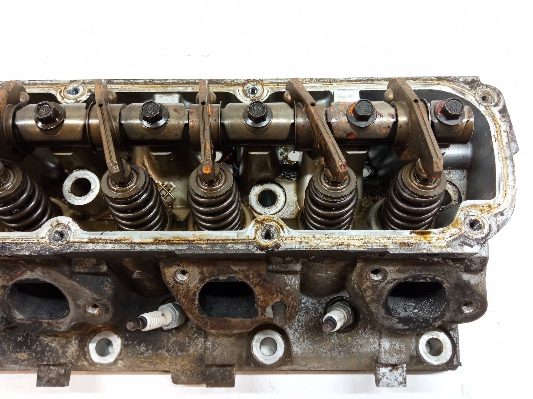 head. complete WRANGLER 04666049AA 3.8 V6 Dodge Grand Caravan II