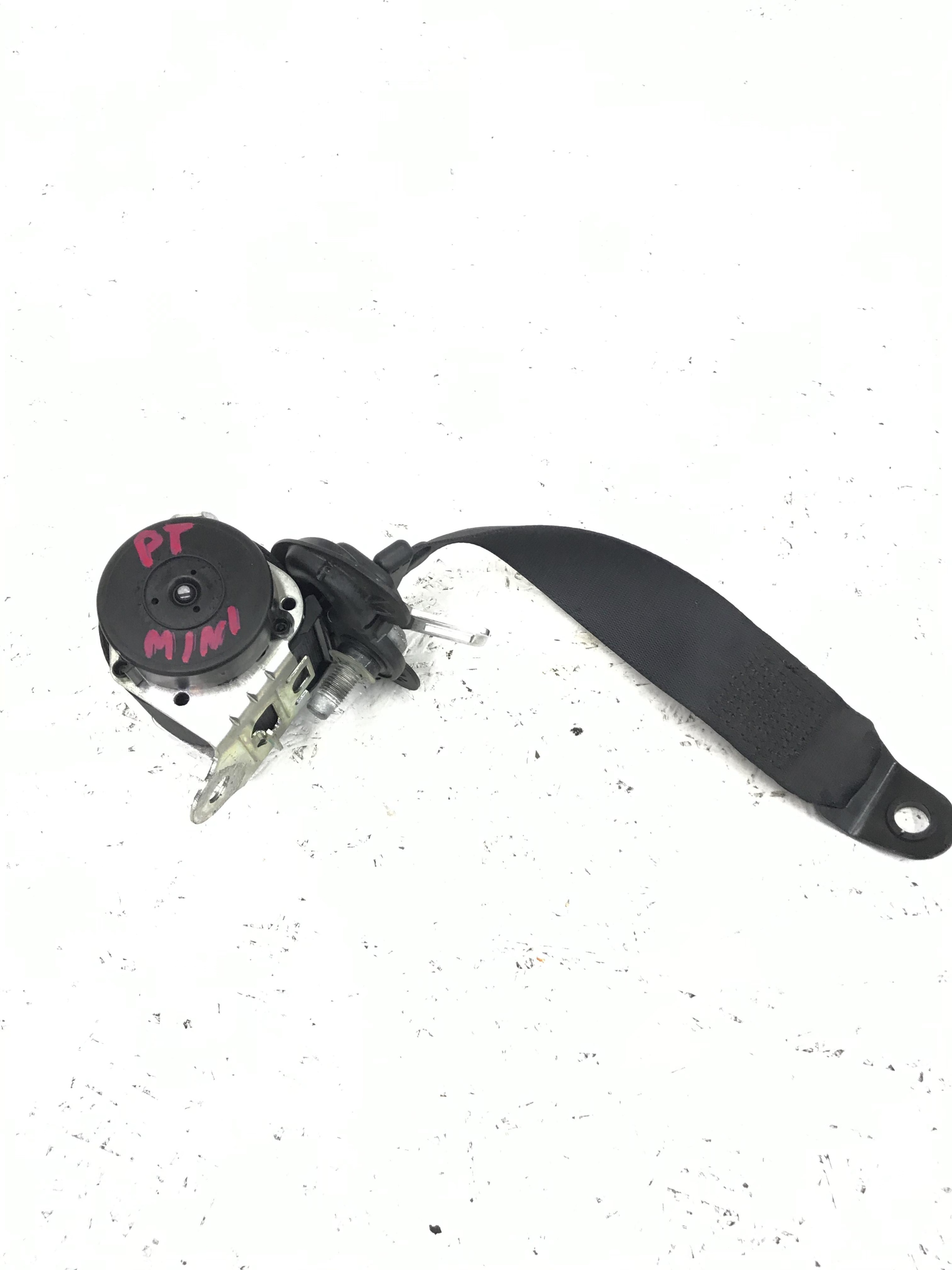 ремень безопасности MINI COOPER s R56 06-