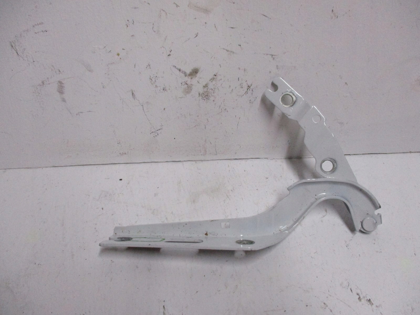 hinge bonnets VW Polo 2G0 2G0823301G left