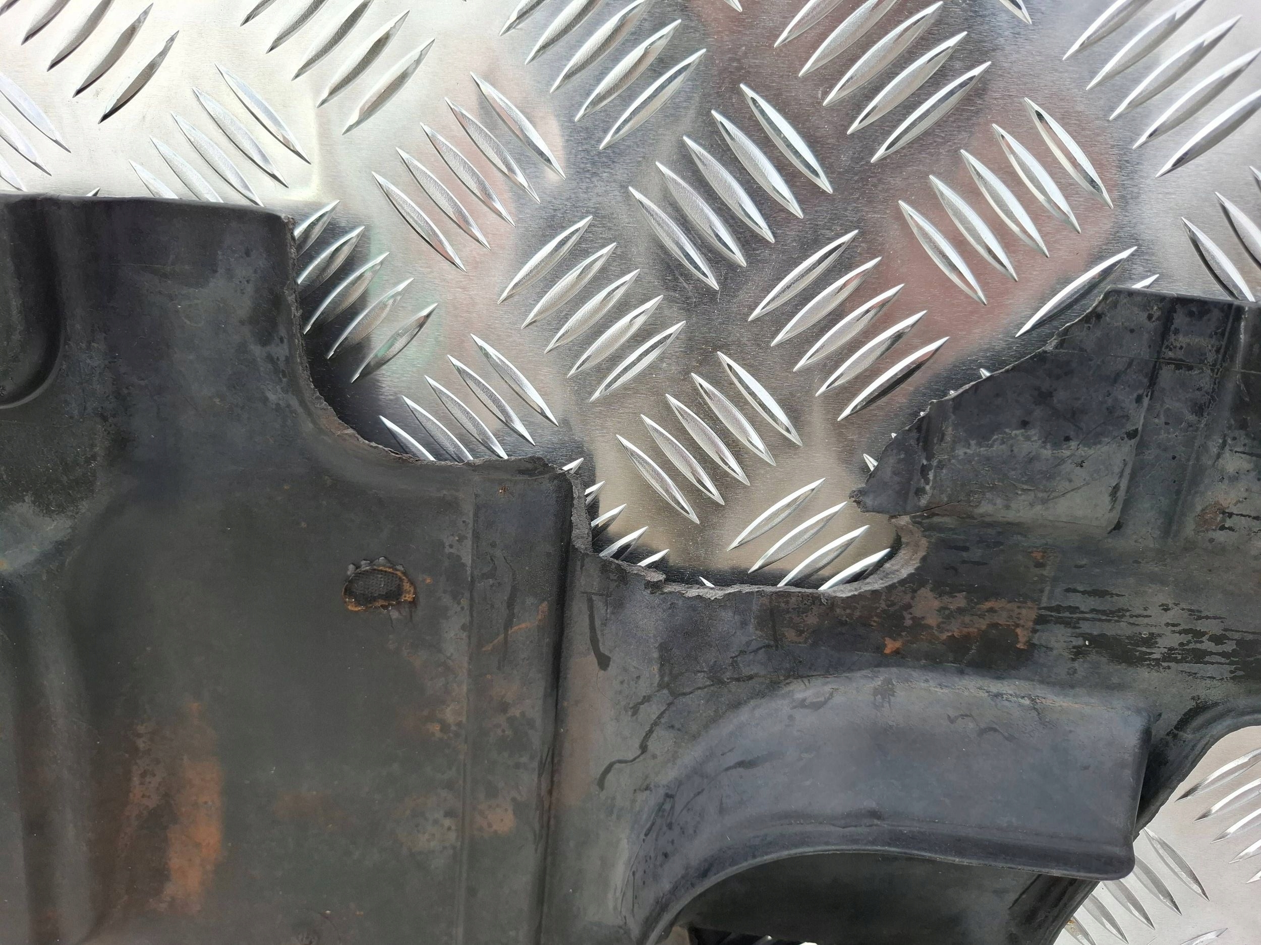 cover cover below engine 3M51R6P013CU FORD FOCUS MK2
