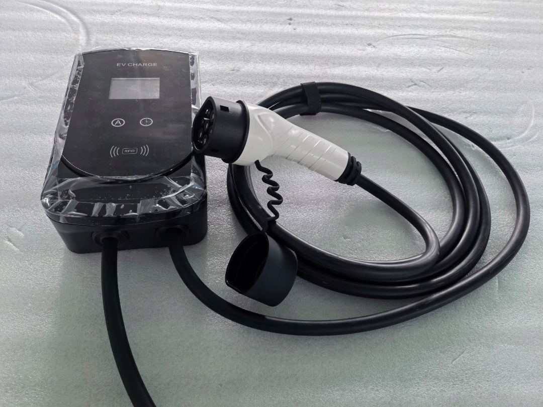 Wallbox Charger 22kw Type 2 EV Citroen Volkswagen