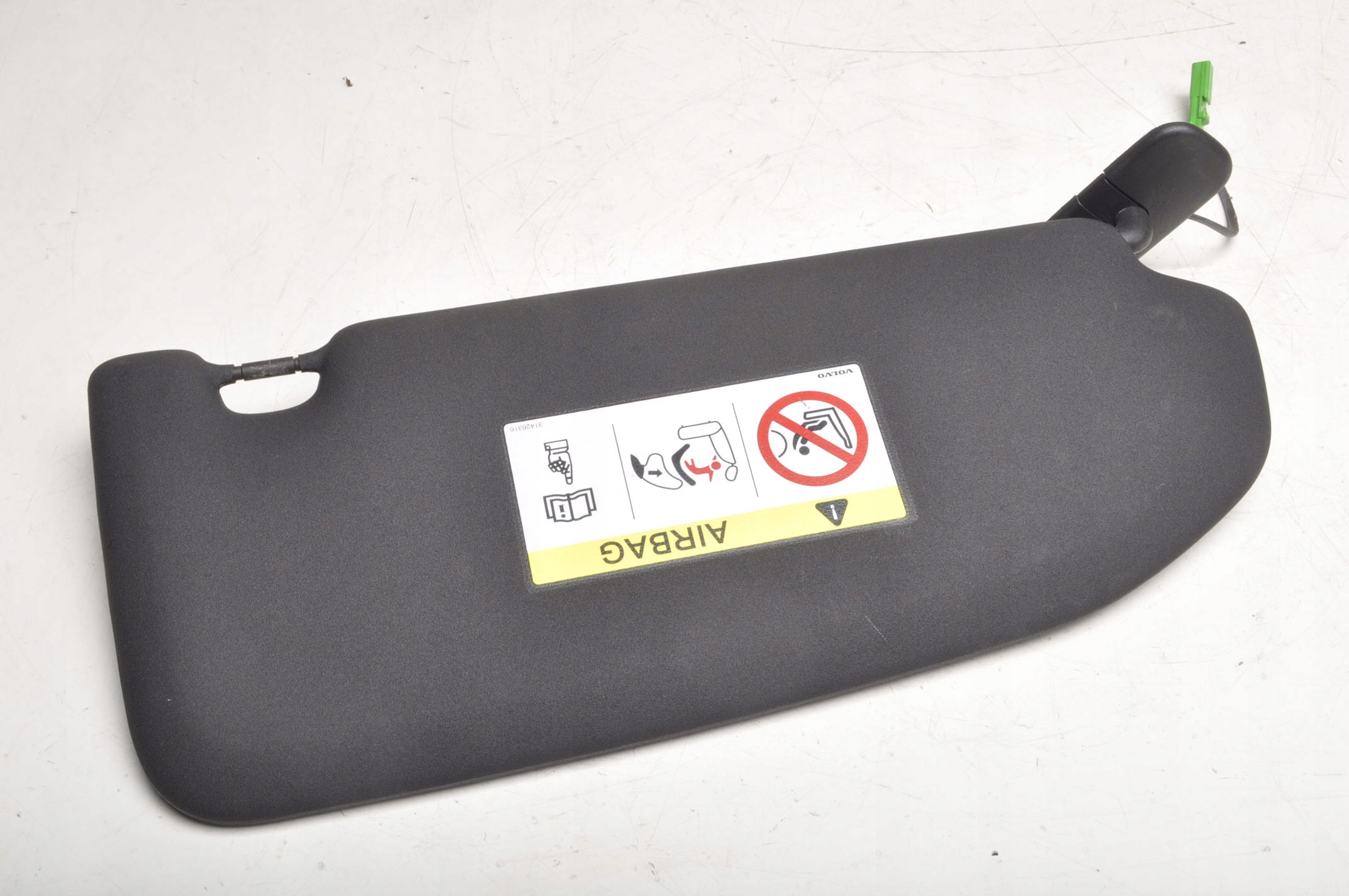 VOLVO XC60 II OSŁONA SŁONECZNIK LEWY 31426316