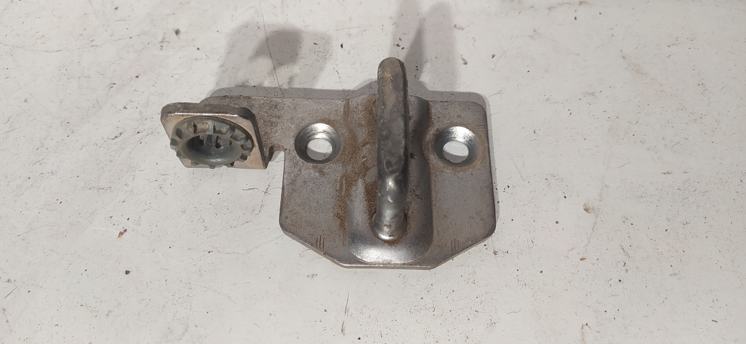 BK31-V441A07-AA - FORD TRANSIT MK8 БОЛТ ЗАДНЕЙ ДВЕРИ