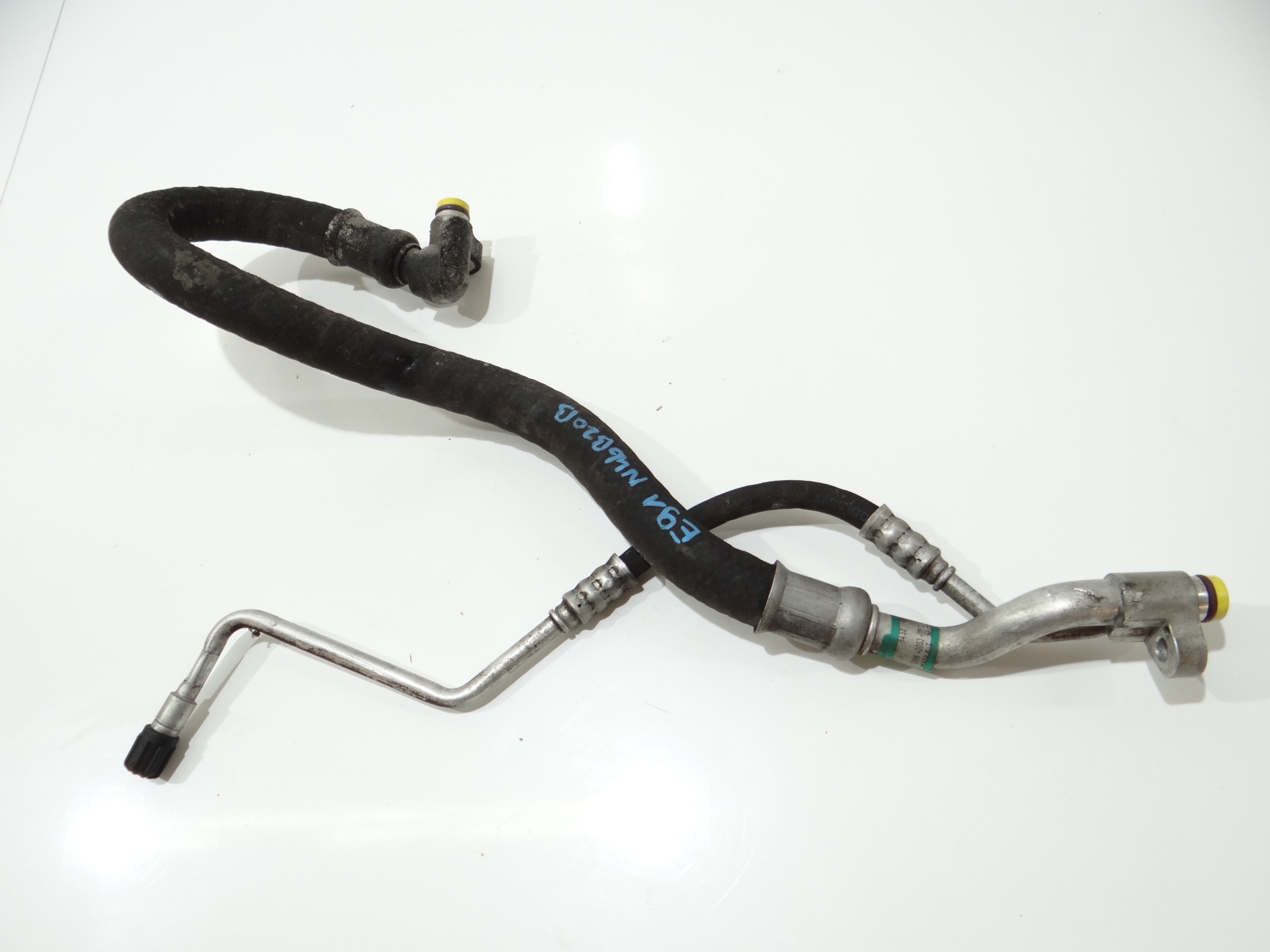 prijenos crijevo klimatizacije BMW E90 E91 N46B20B 6951637