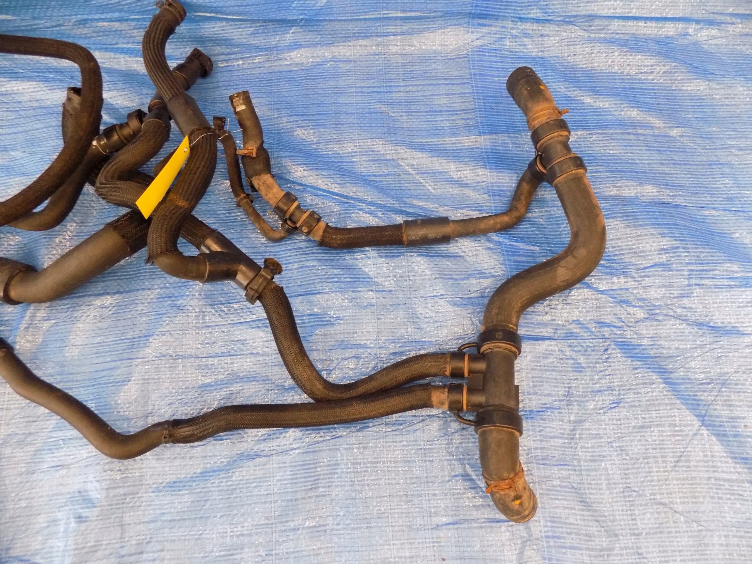 hadice hadice vody MASTER III LIFT IV 2,3DCI 150KM 2020R