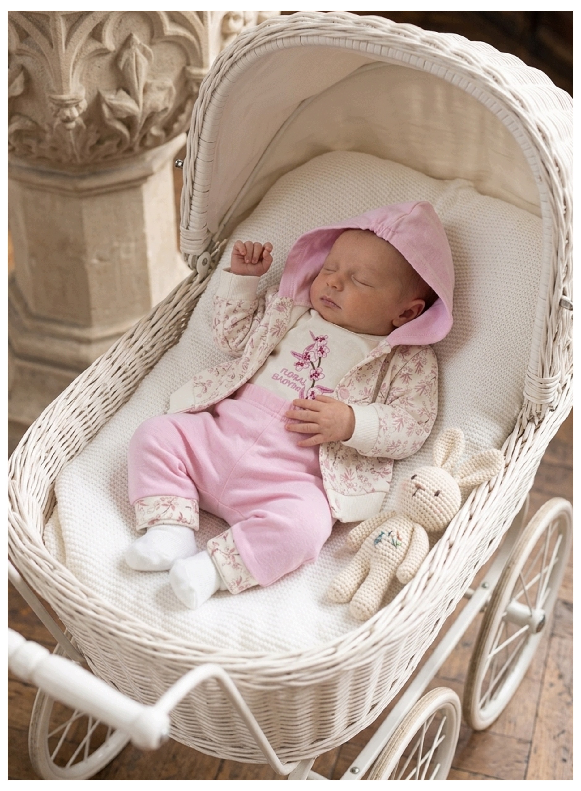 Wyprawka Niemowlęca Komplet Bawełna 3w1 Bluza Body Spodnie r 74 2464
