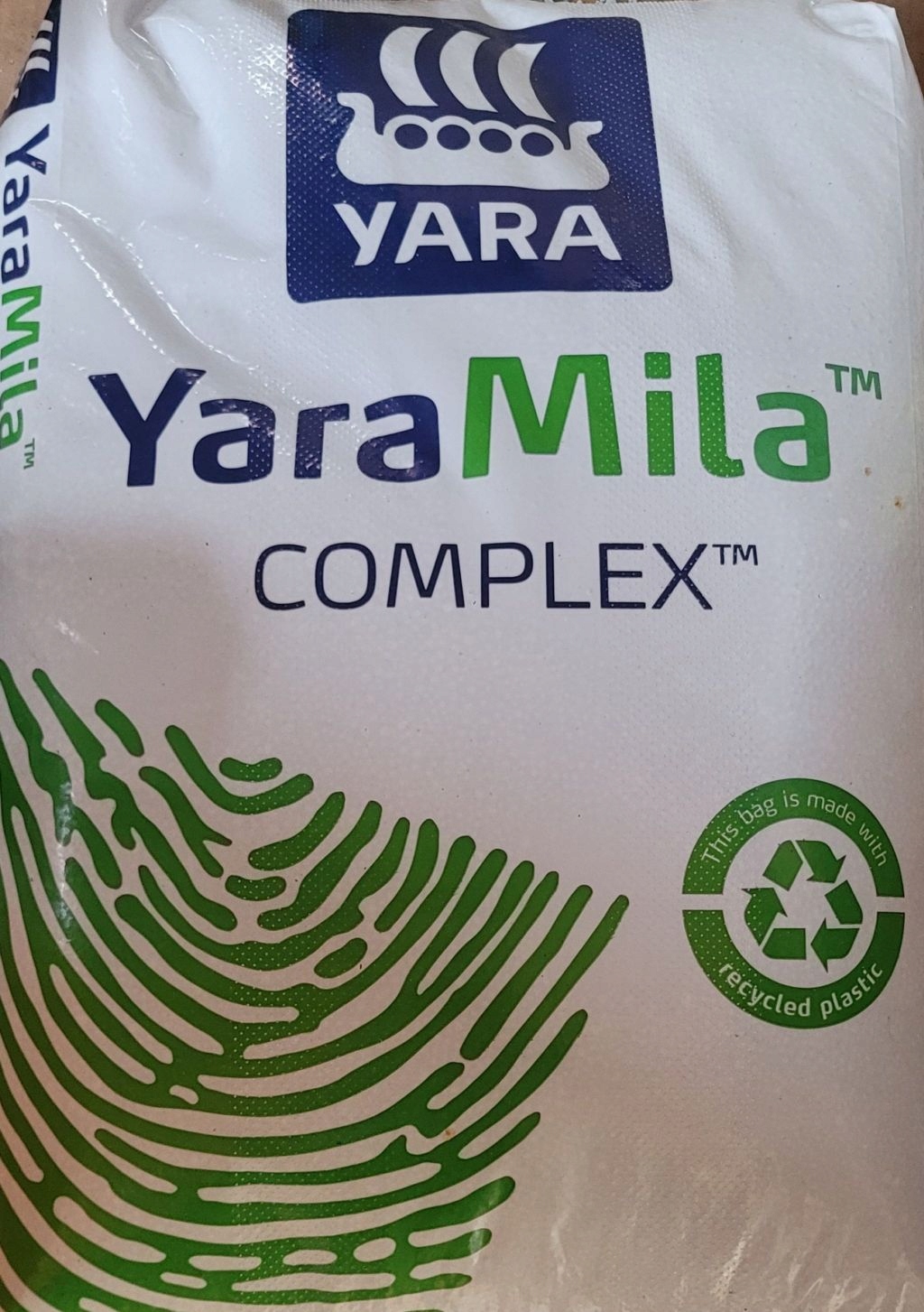 Yara Mila Complex wieloskładnikowy nawóz do trawy do warzyw do iglaków 15kg