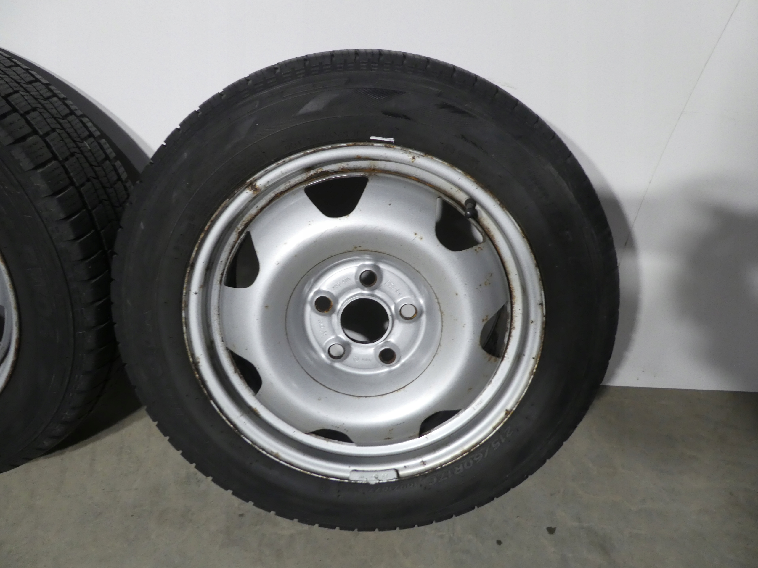 2X wheels discs tyres KBA 44960 VW T5 T6 215/60/R17C 2014R