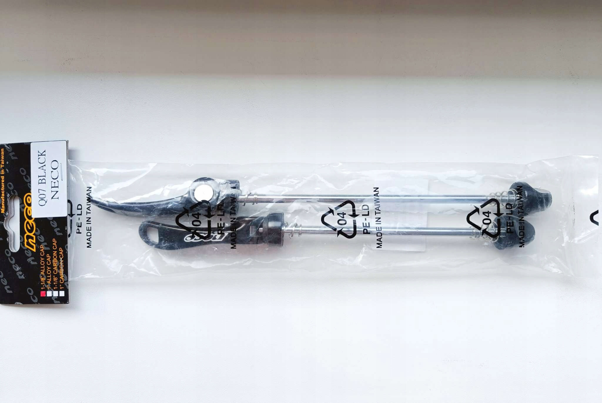 Zaciski piast NECO przód + tył