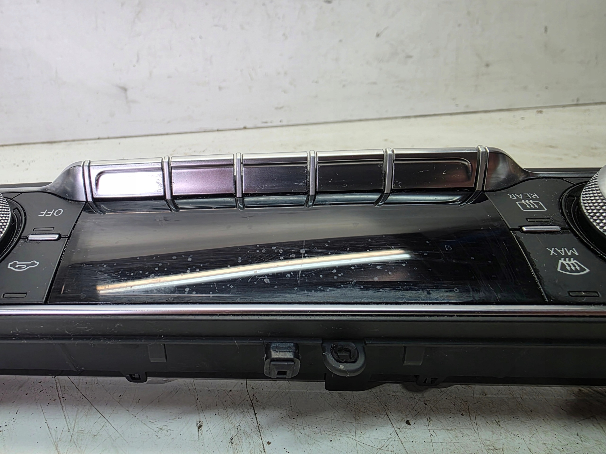PANEL KLMATYZACJI de chauffage AUDI A4 B9 A5 8W 8W0820043AP