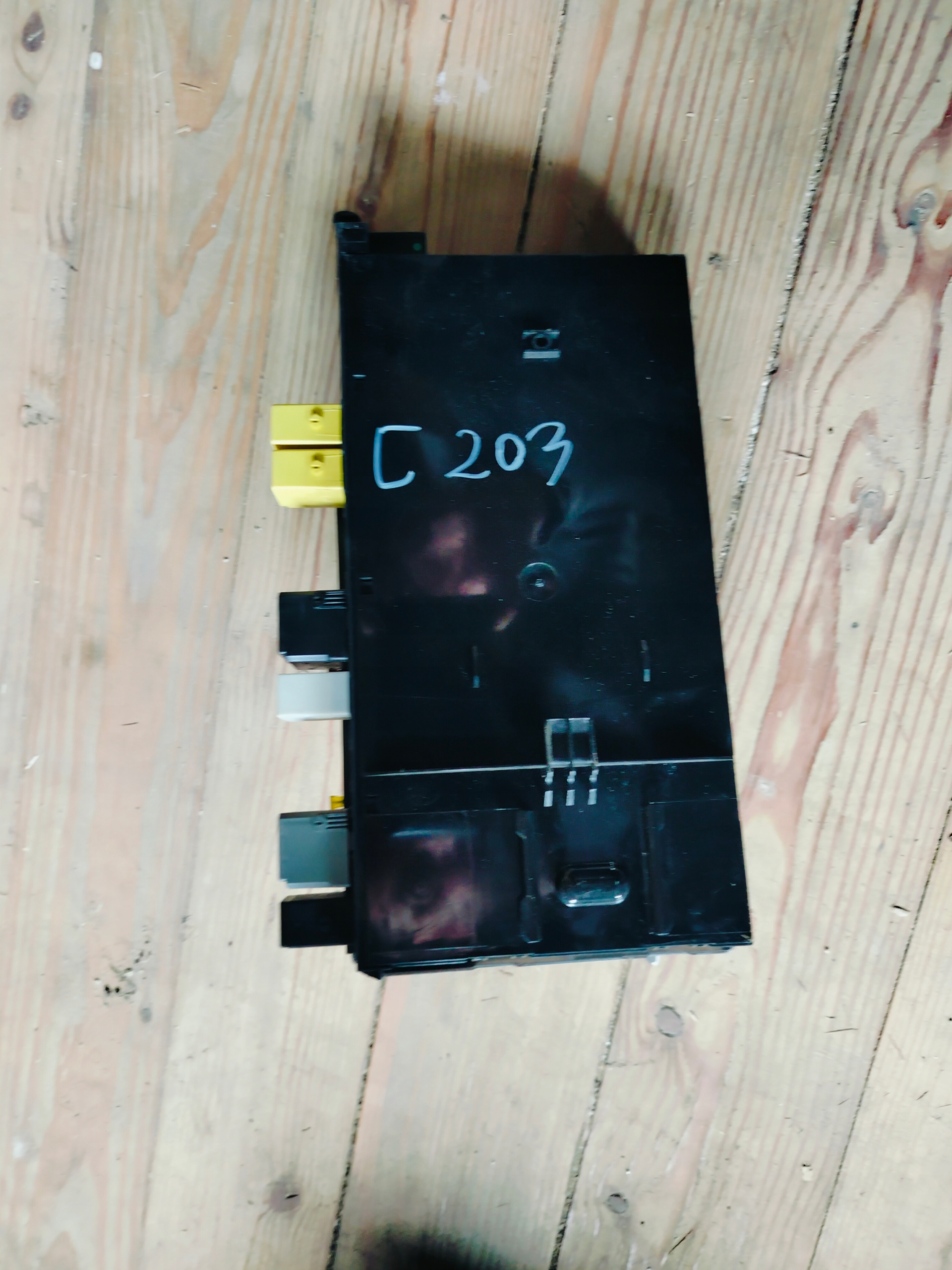 module SAM control unit compartment of fuses MERCEDES W203 CLC 2035454701