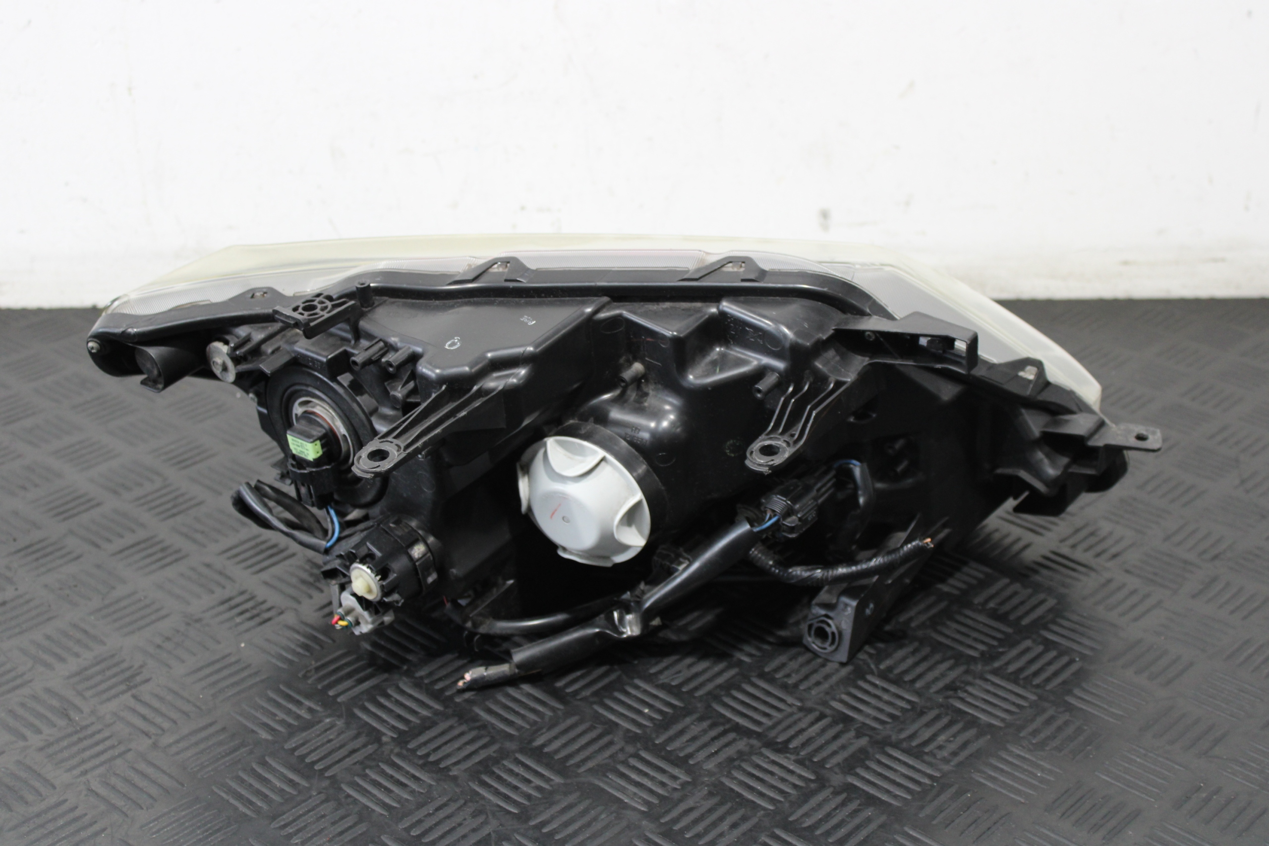 light left front NISSAN X-TRAIL T32
