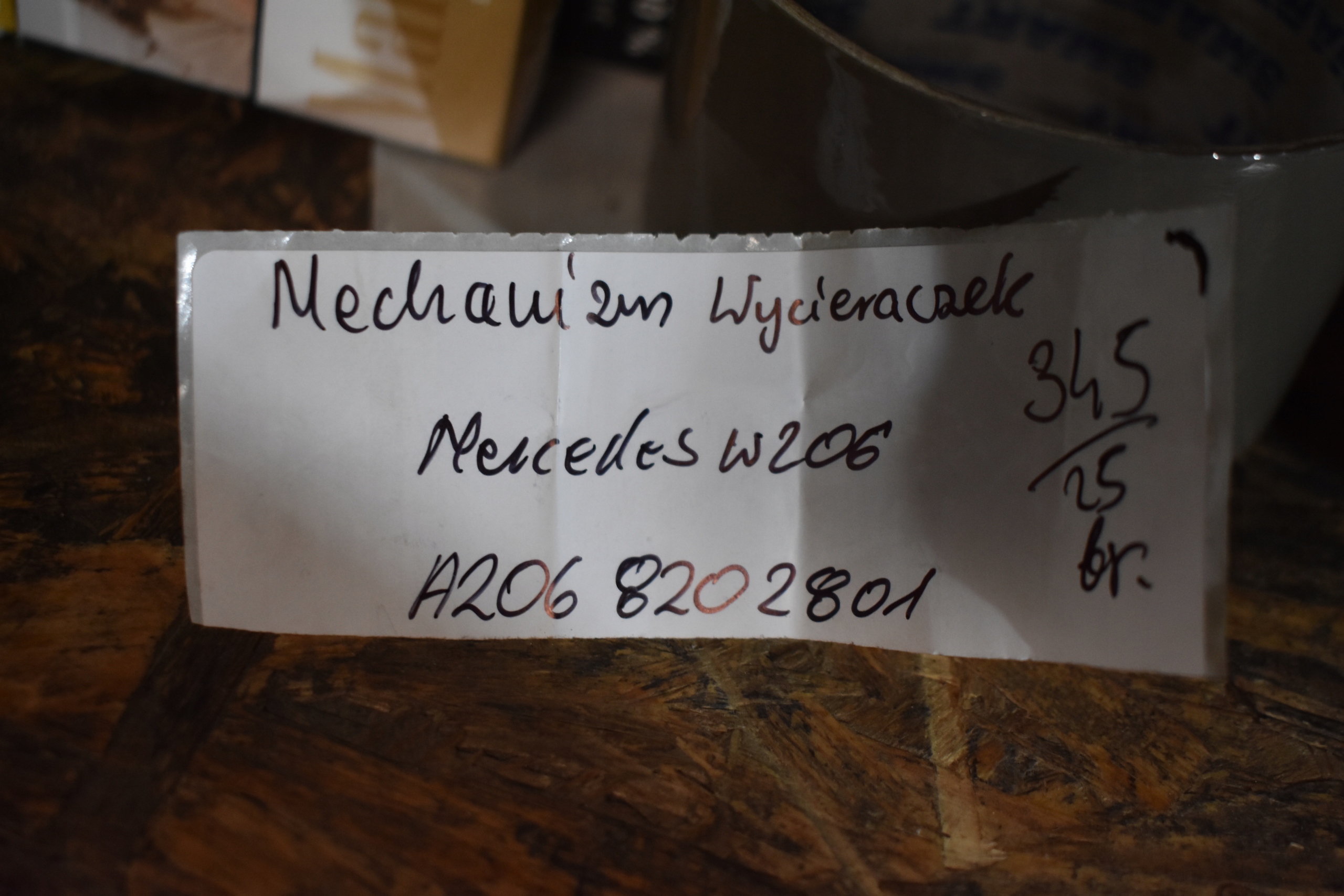 IDEALNY Wischergestänge MERCEDES W206 W214 1