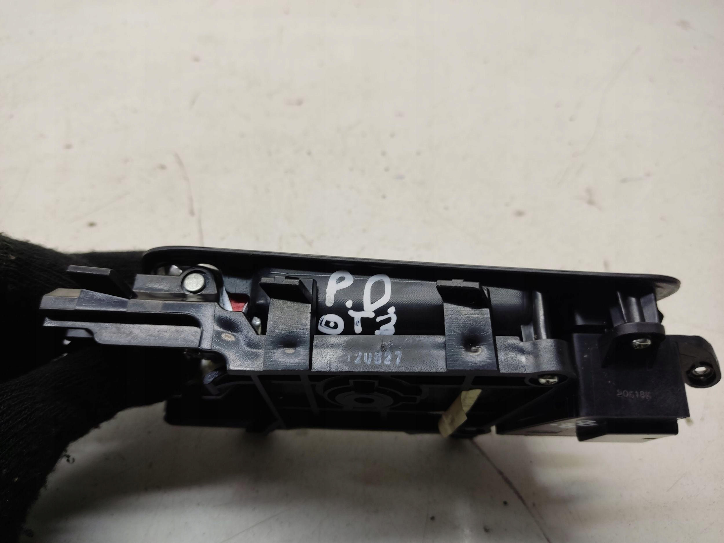 kia OPTIMA 2012 ручка двери внутренняя 826202T000