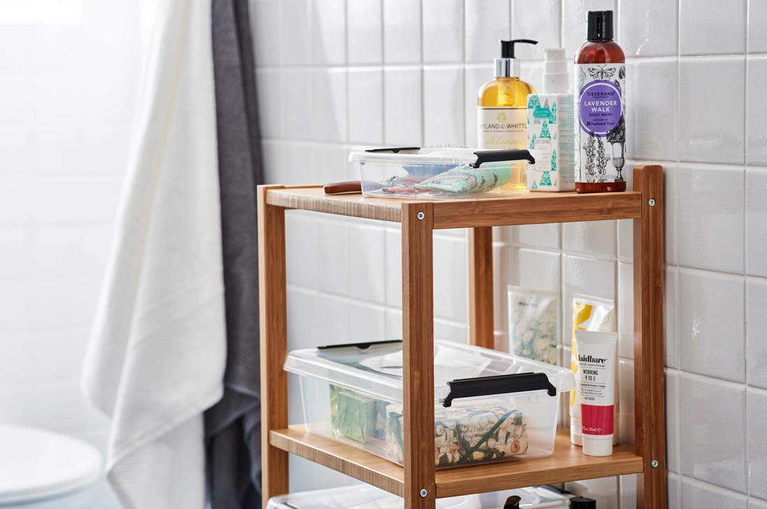 POJEMNIK PUDEŁKO PLASTIKOWE POD ŁÓŻKO Z POKRYWĄ NA KOŁKACH 29 L Rodzaj pudełko