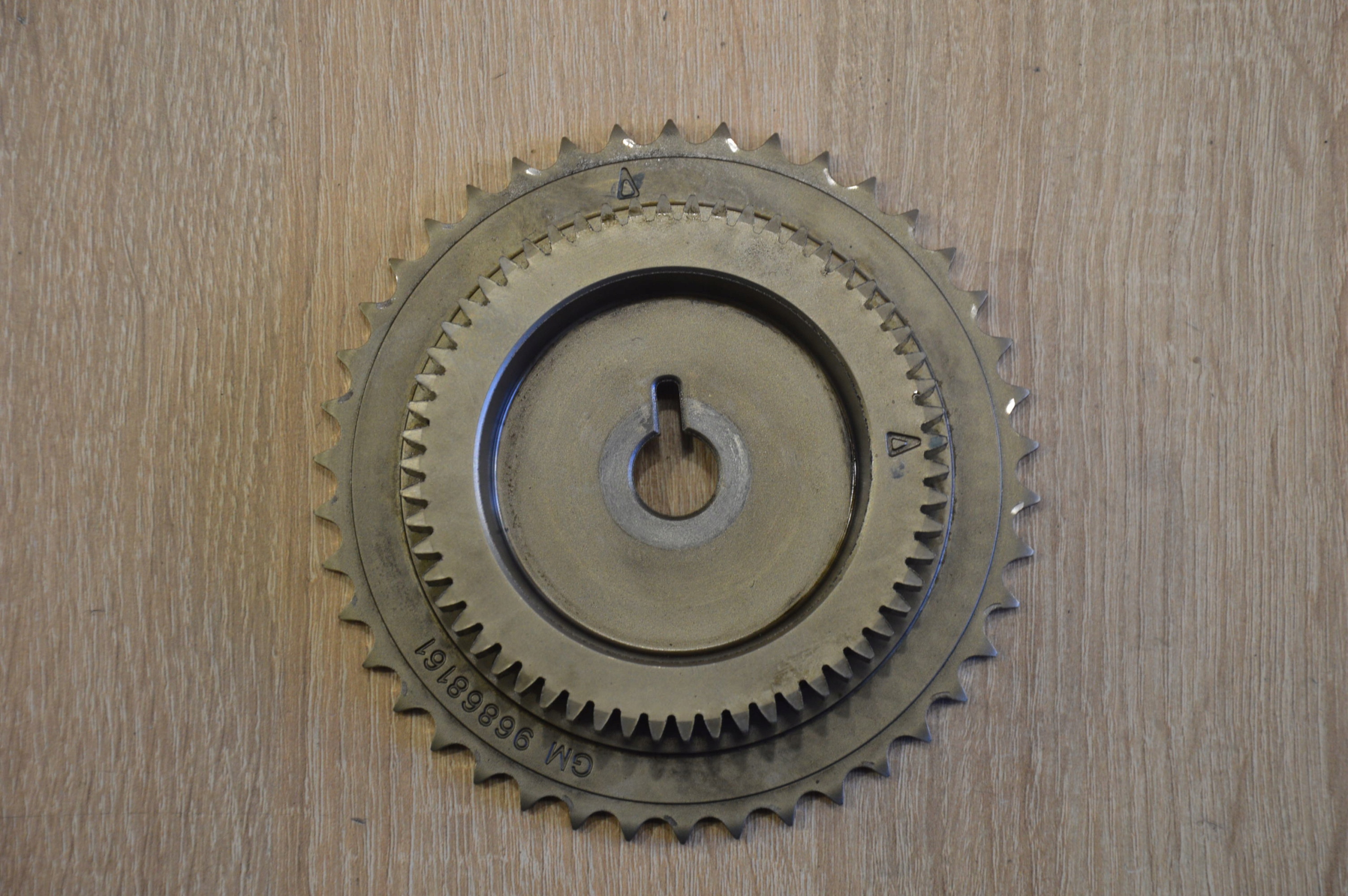 96868161 - ШЕСТЕРНЯ РАСПРЕДЕЛИТЕЛЬНОГО ВАЛА ANTARA CAPTIVA 2.2