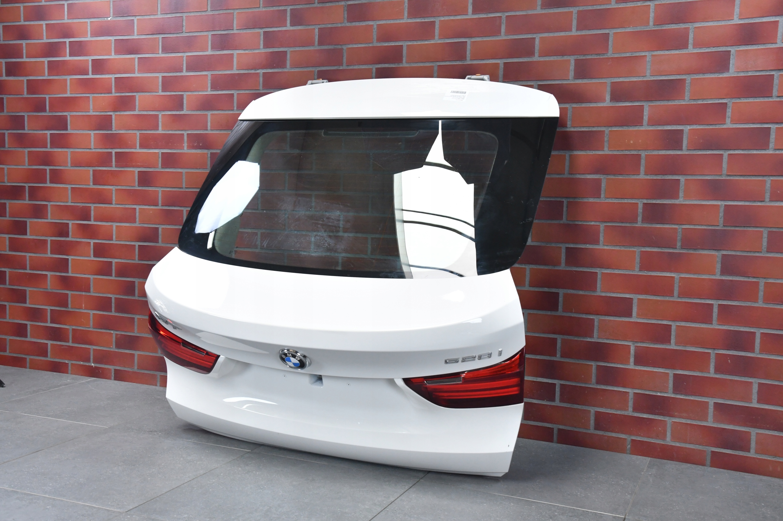 boot door rear BMW 5 F07 GT KAMERA