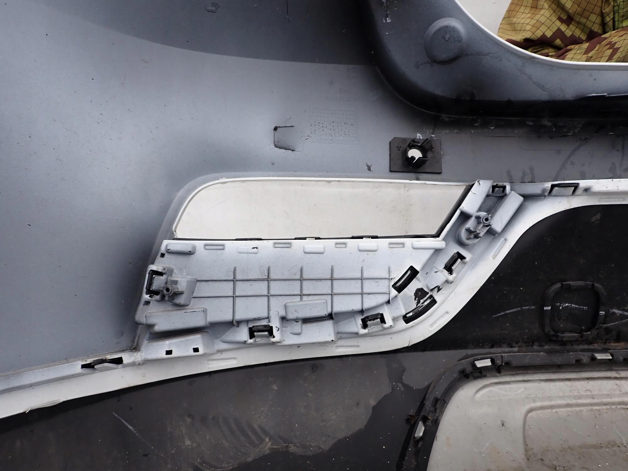MG ZS 17-19 bumper rear part rear PDC