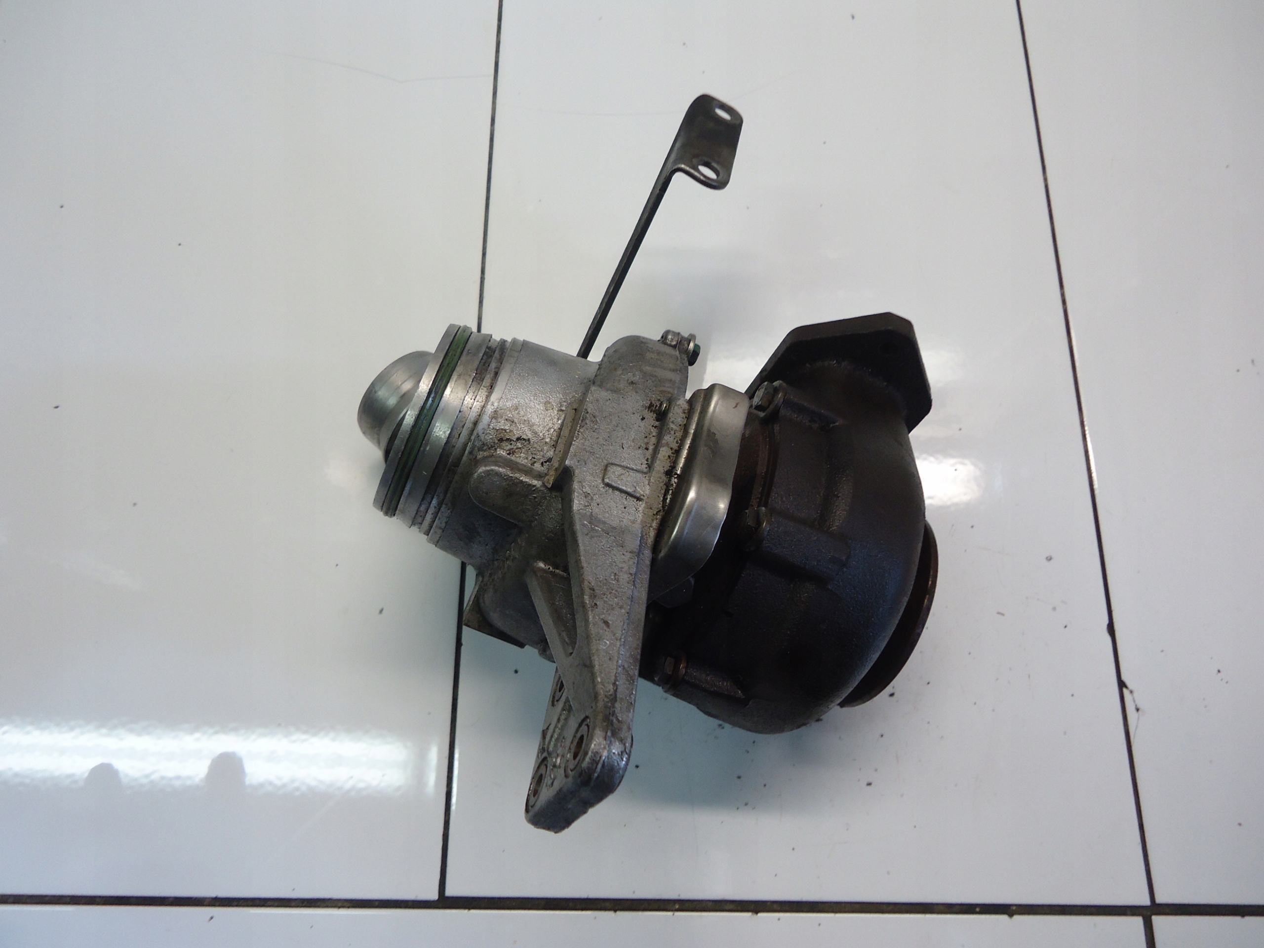 MINI COOPER 1.6D turbo 8512379