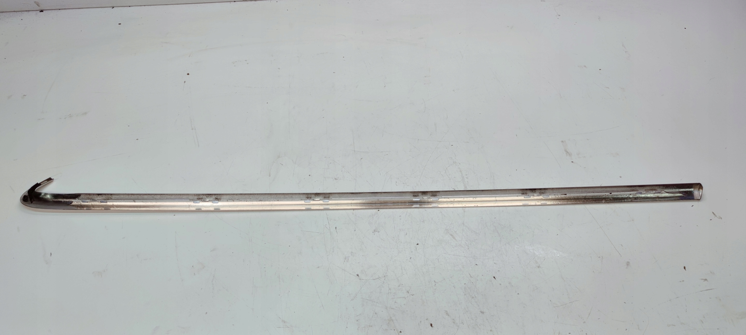 moulding bodywork windows CHROM left rear part AUDI A3 8V 8V3853345A