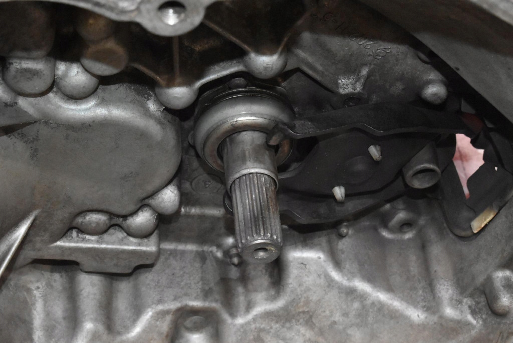 Getriebe 20CQ86 CITROEN C3 1.1 8V 60 KM 09-13