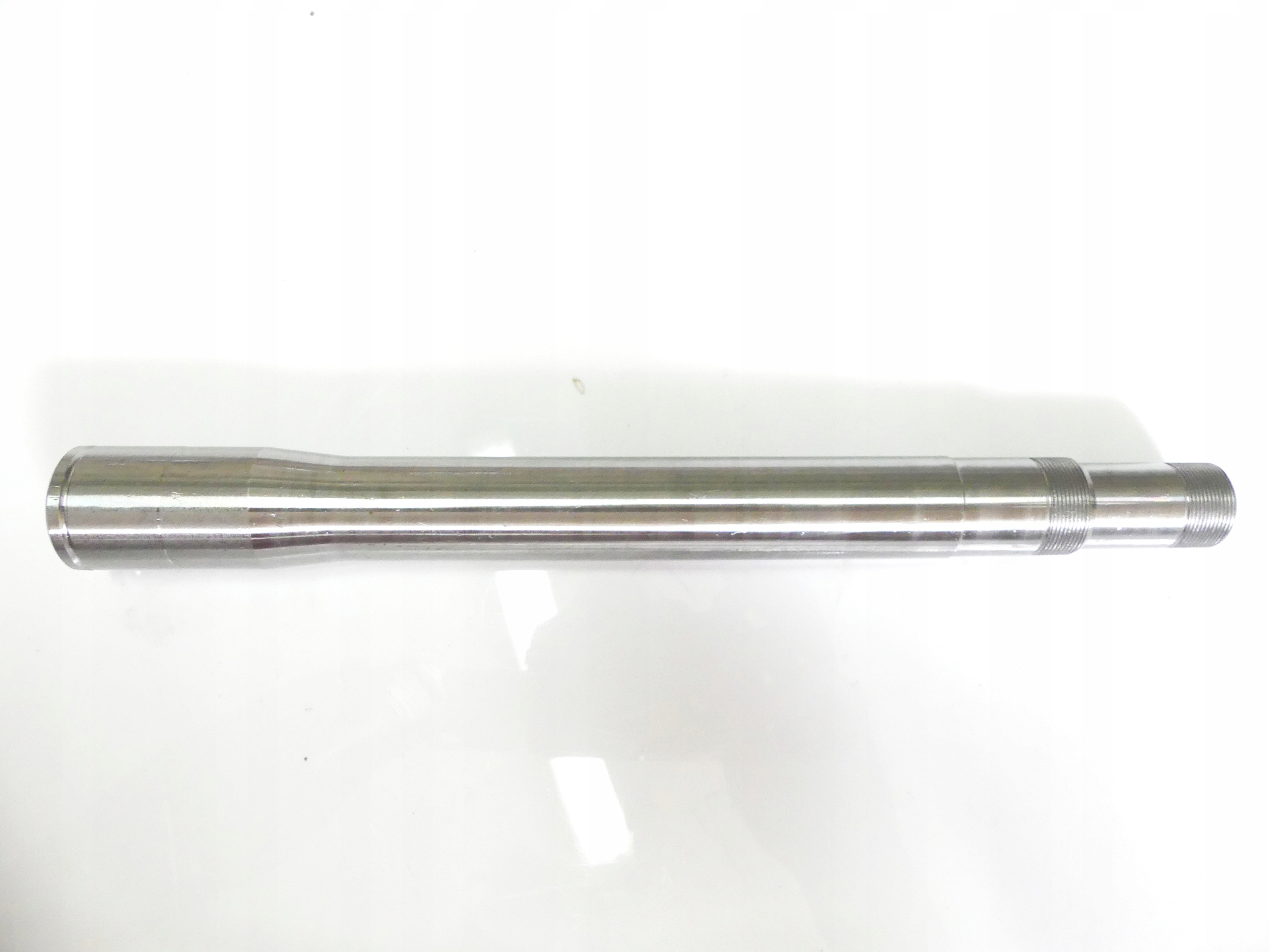 Sedlovka spodní police odpružení Suzuki Gsr 750 282mm