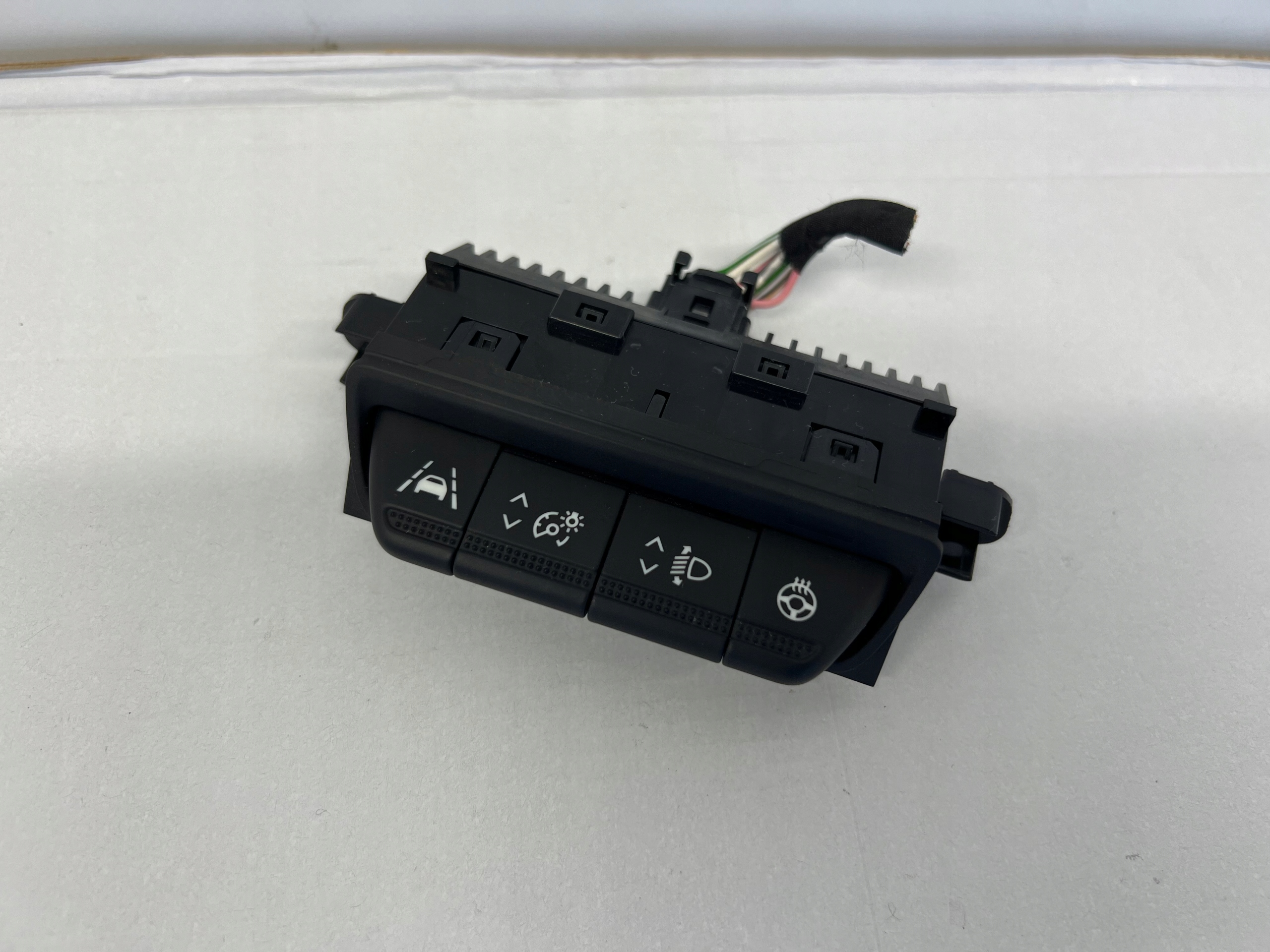 Clio V levers control panel 259808321R