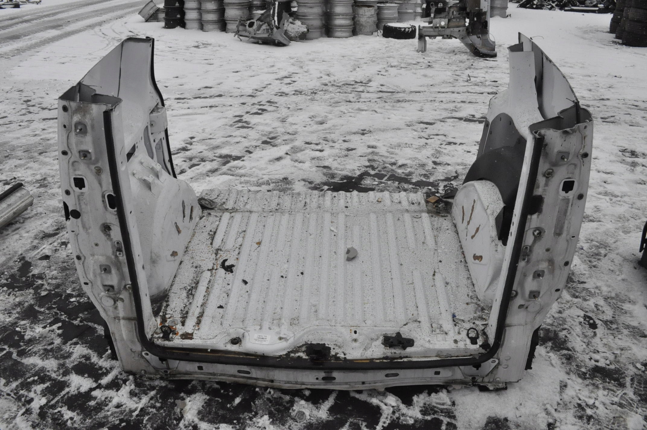 Мерседес Ситан W415 пояс крыло весь задний зад