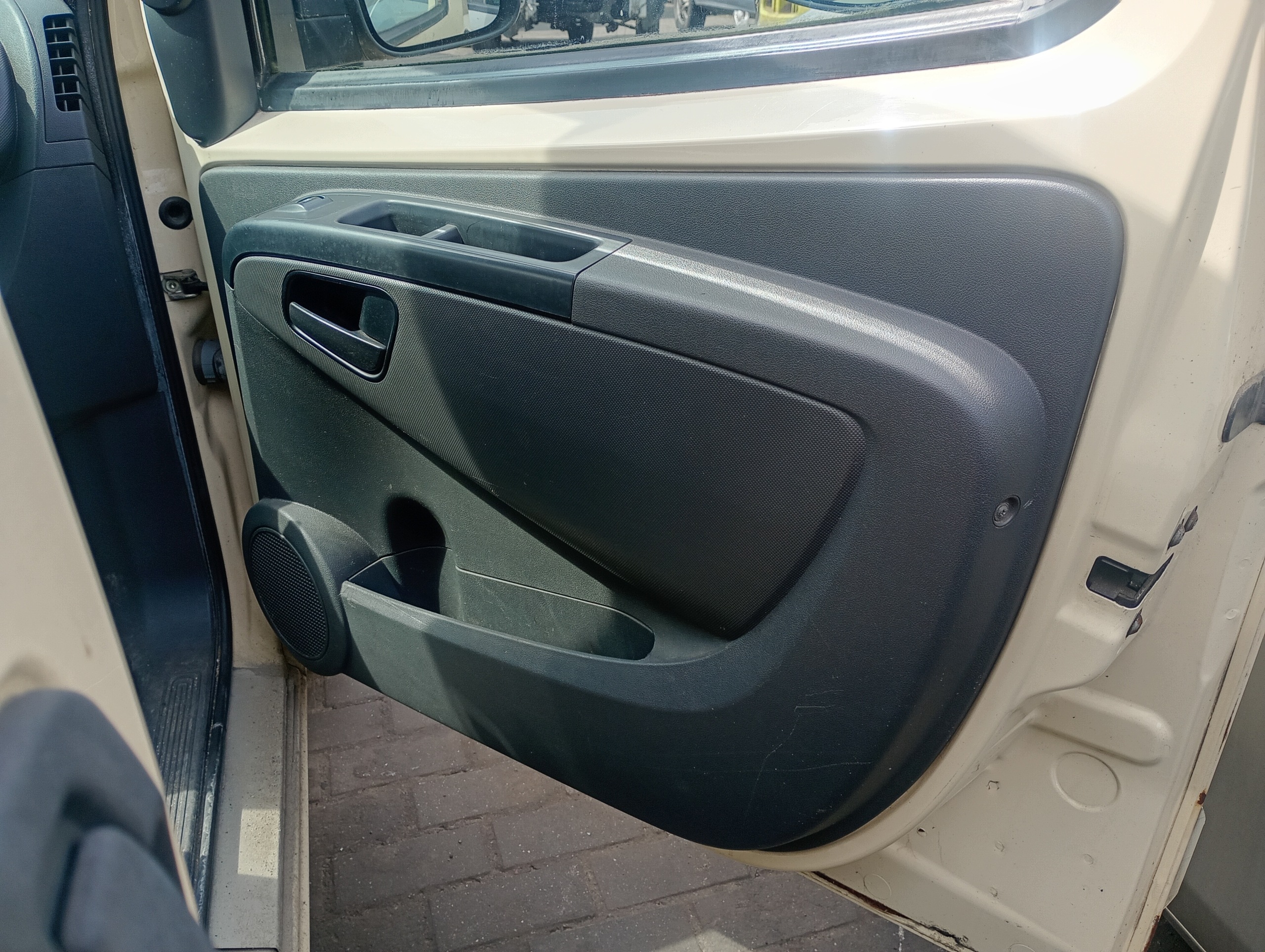 upholstery side right front Citroen Nemo 08-17