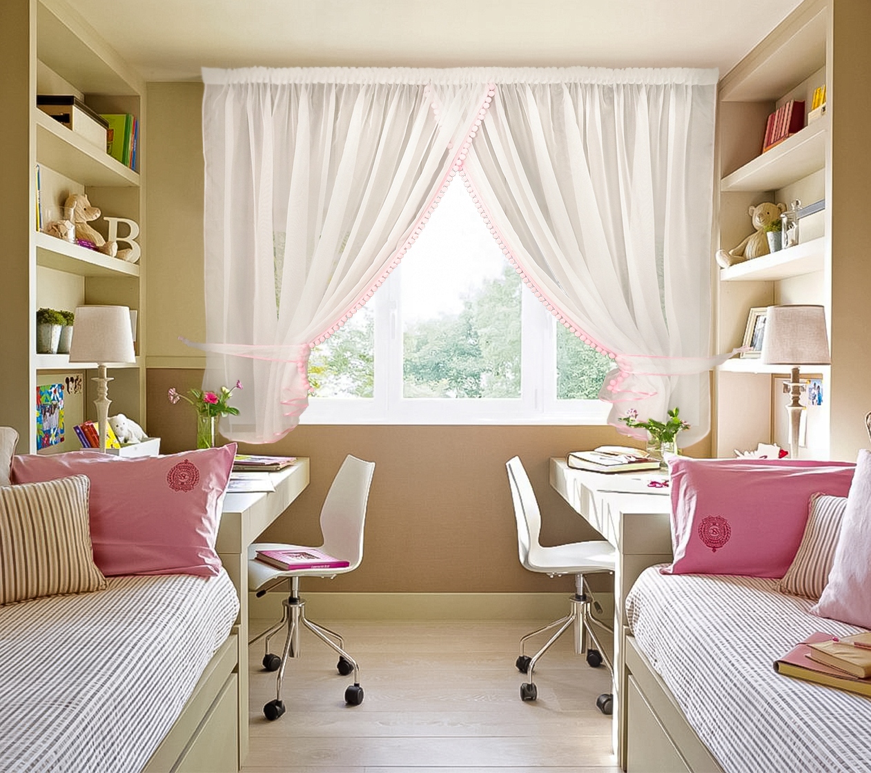 Firanka kinga pompony 17 Kolorów 300/150 Bohater brak